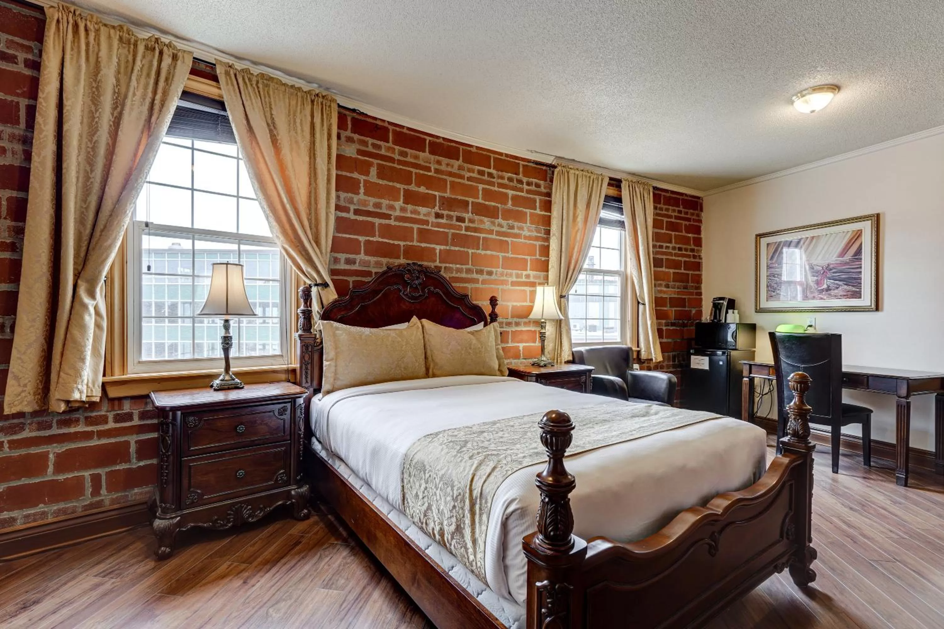 Bed in Le Grand Hôtel