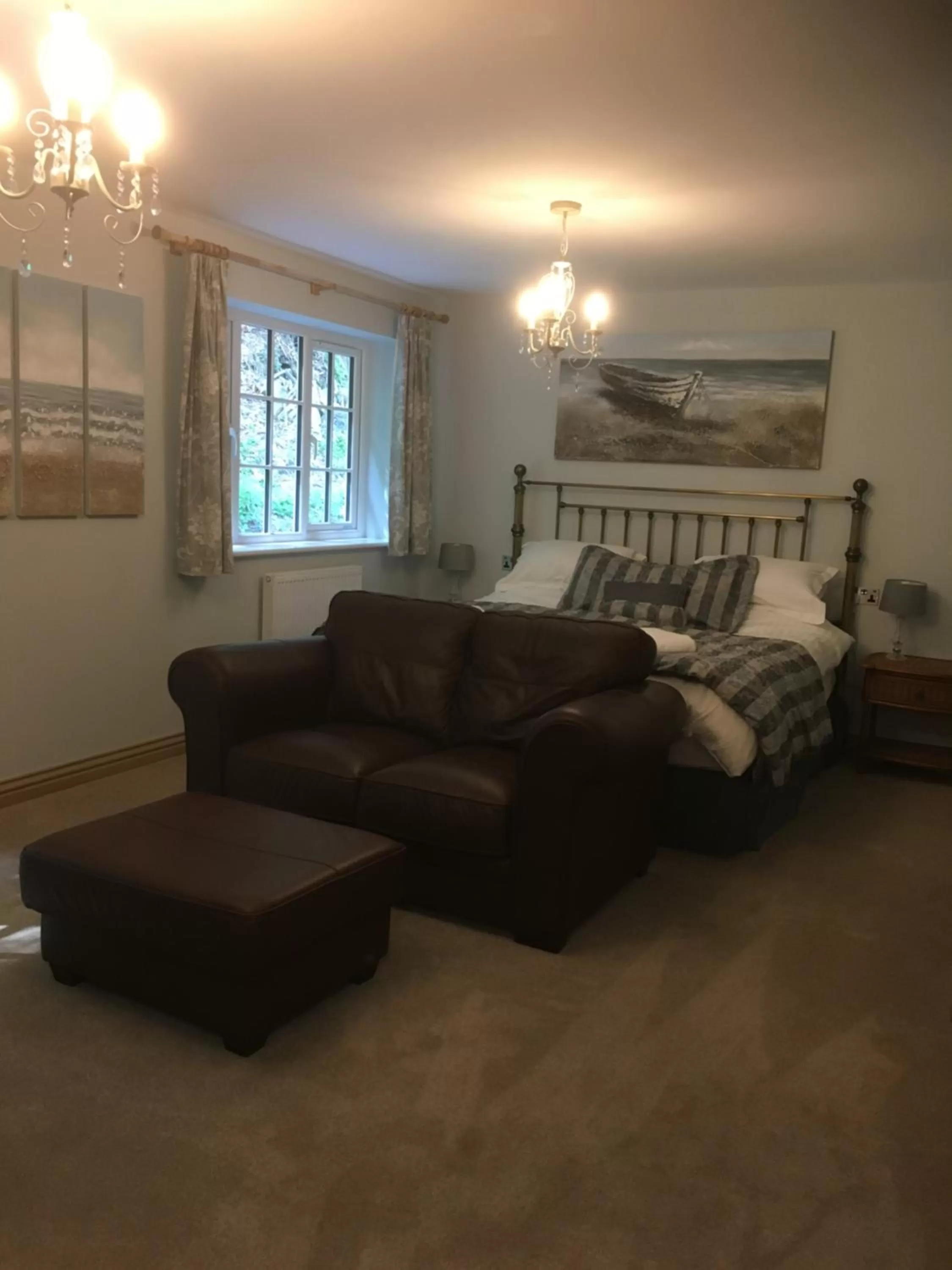 Bedroom in The Waterwheel