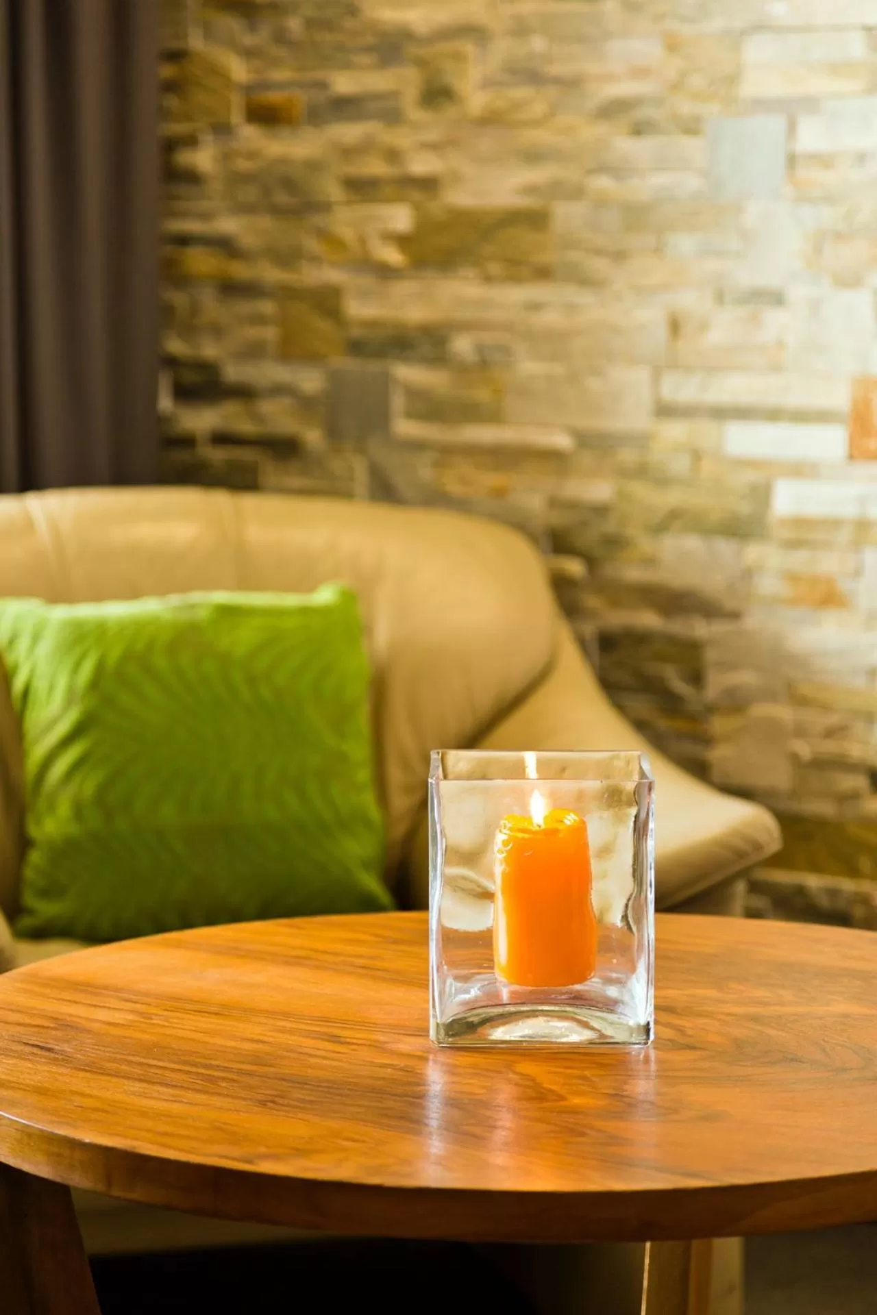 Communal lounge/ TV room in Hotel Les Terrasses