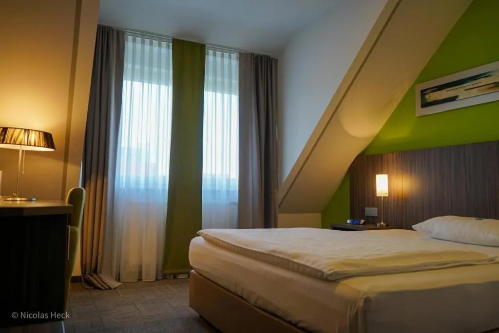 Bed in Hotel Ambiente Walldorf