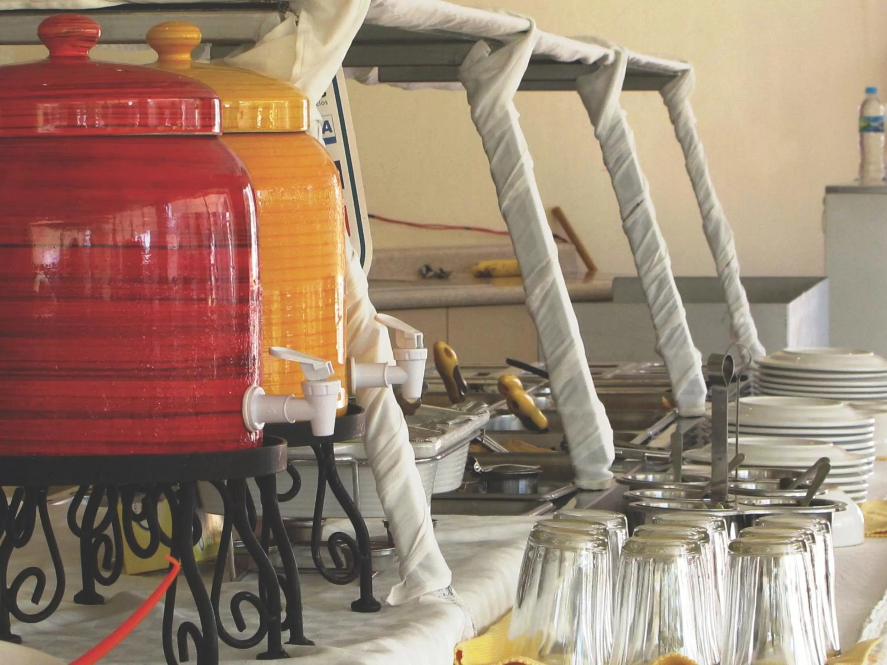 Kitchen or kitchenette in Hotel RS Suites