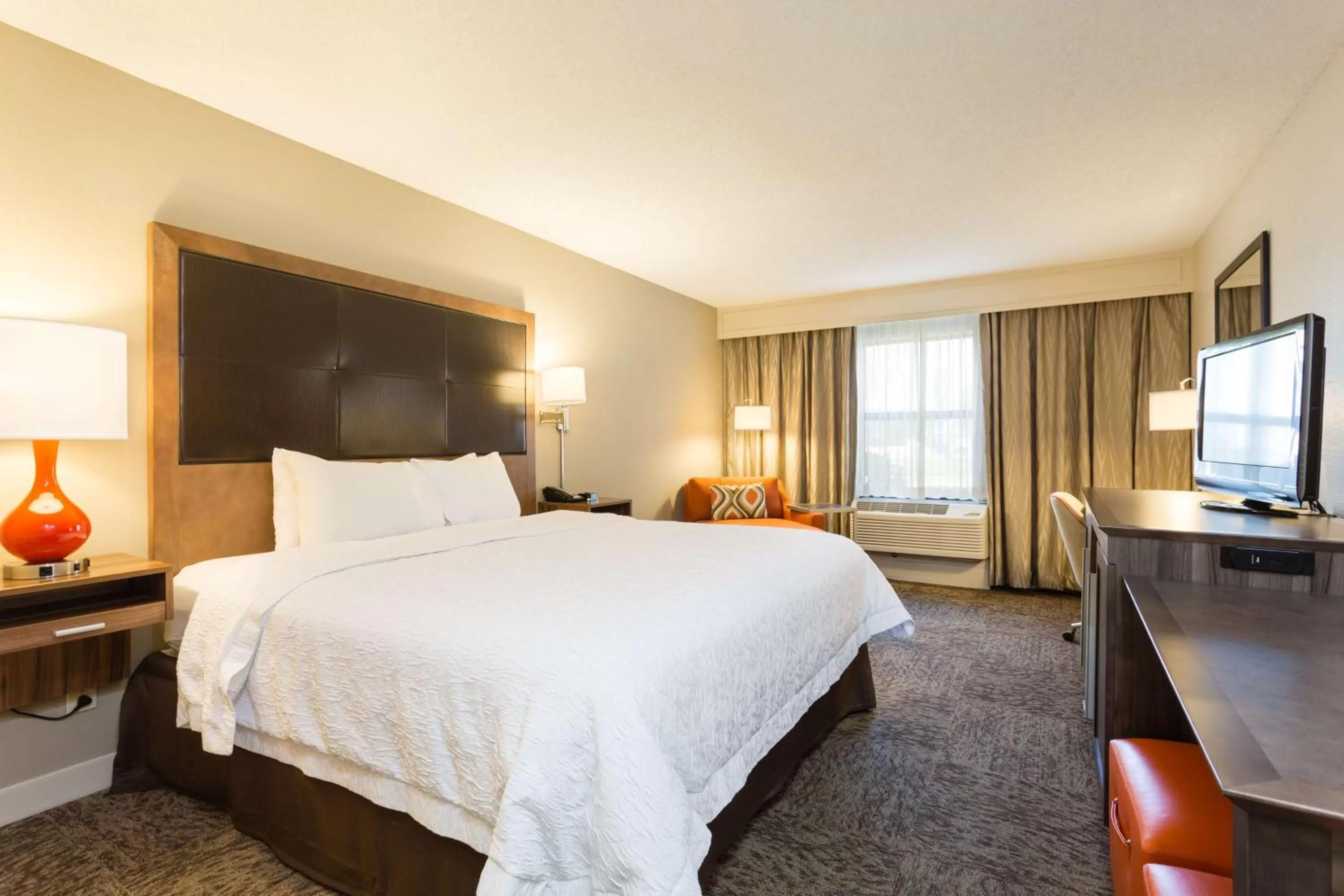 Bed in Hampton Inn Havelock