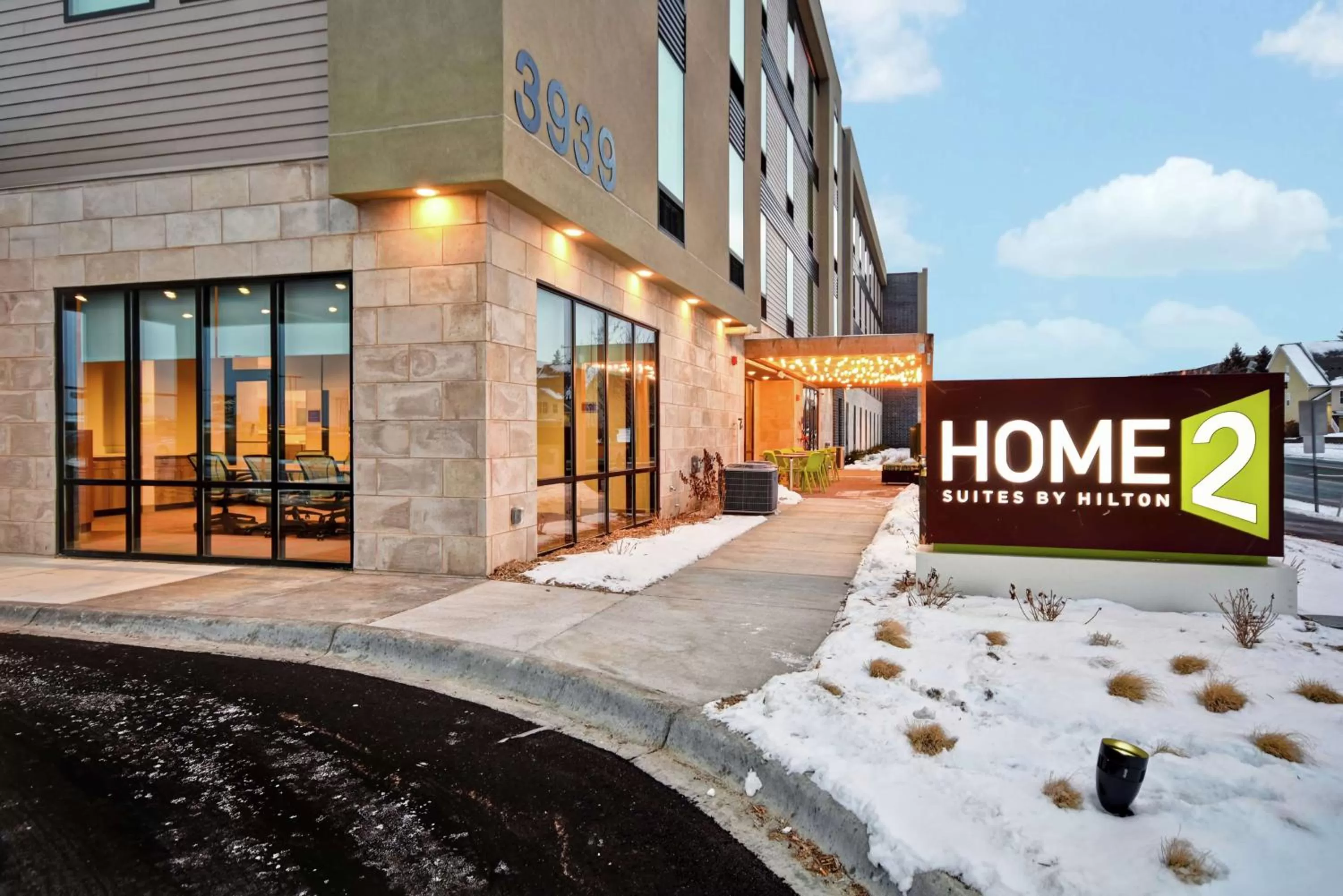 Property building in Home2 Suites By Hilton Eagan Minneapolis