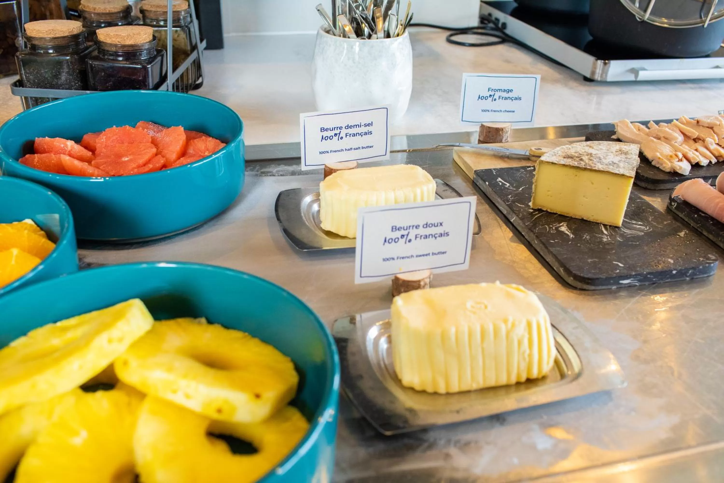 Breakfast in Mercure Lorient Centre