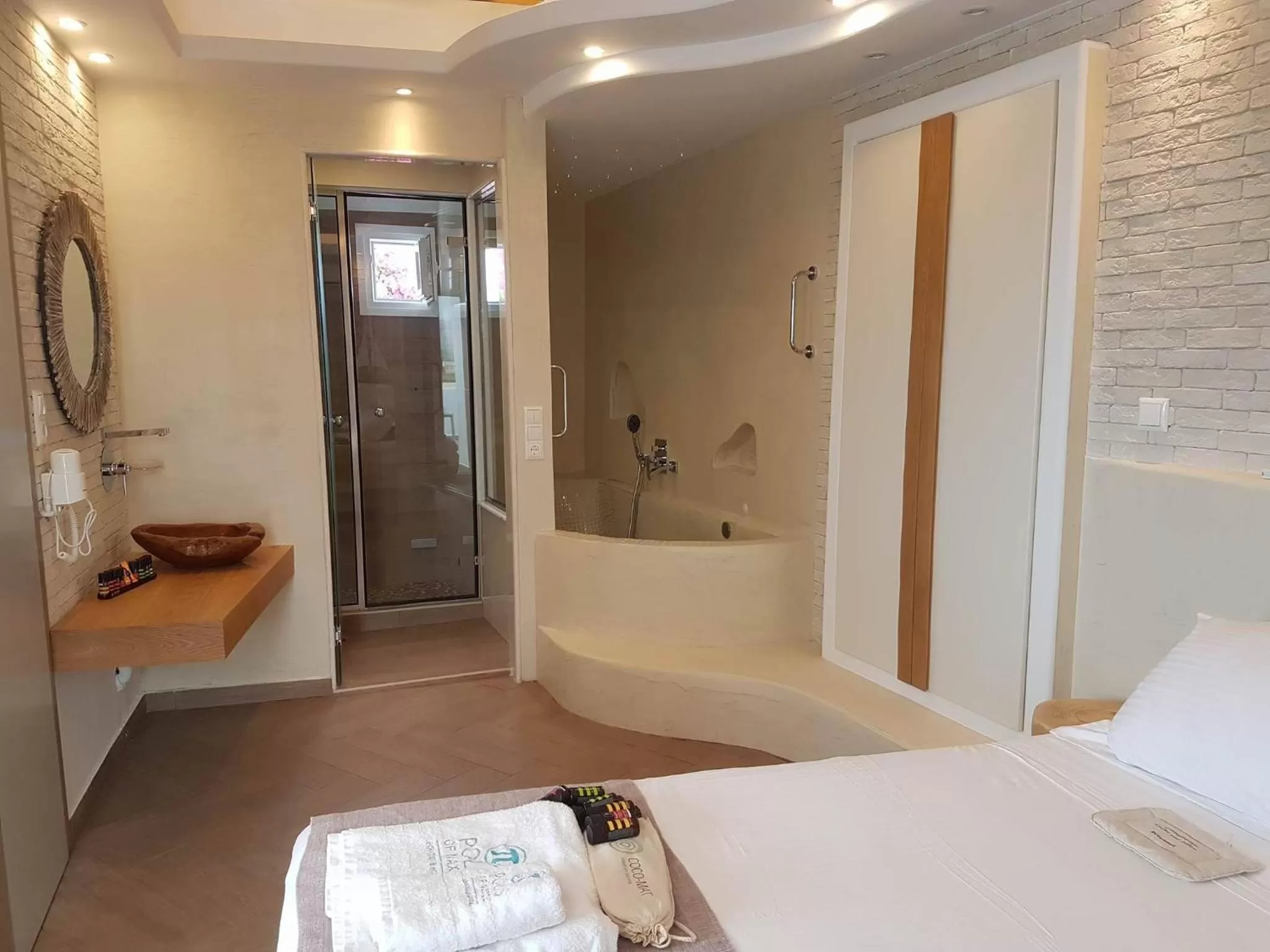 Bedroom, Bed in Polis of Naxos