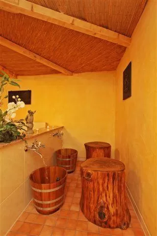 Spa and wellness centre/facilities in Hotel Restaurant Adler