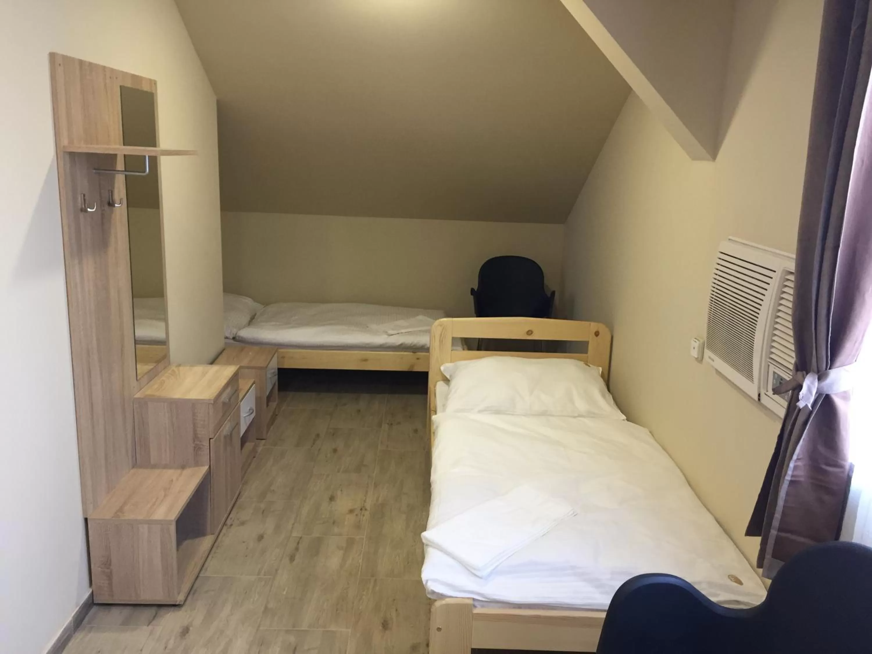 Photo of the whole room in Hotel Taurus