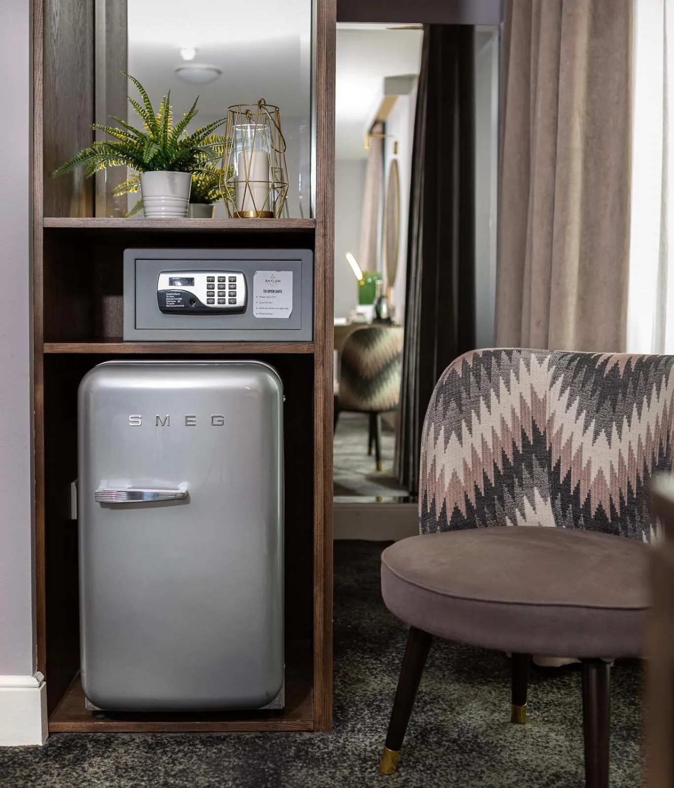 Seating area in Dublin Skylon Hotel