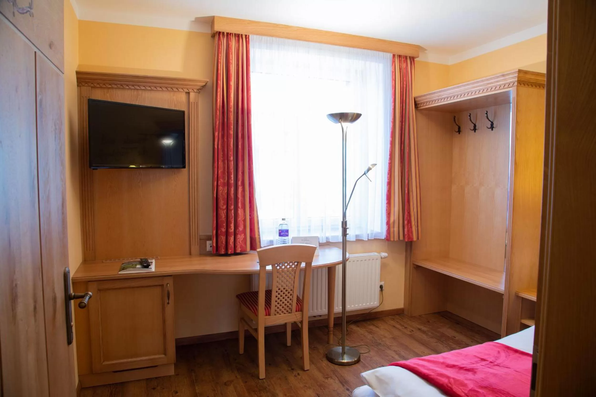 Photo of the whole room, TV/Entertainment Center in Bed and Breakfast Mittelkärnten