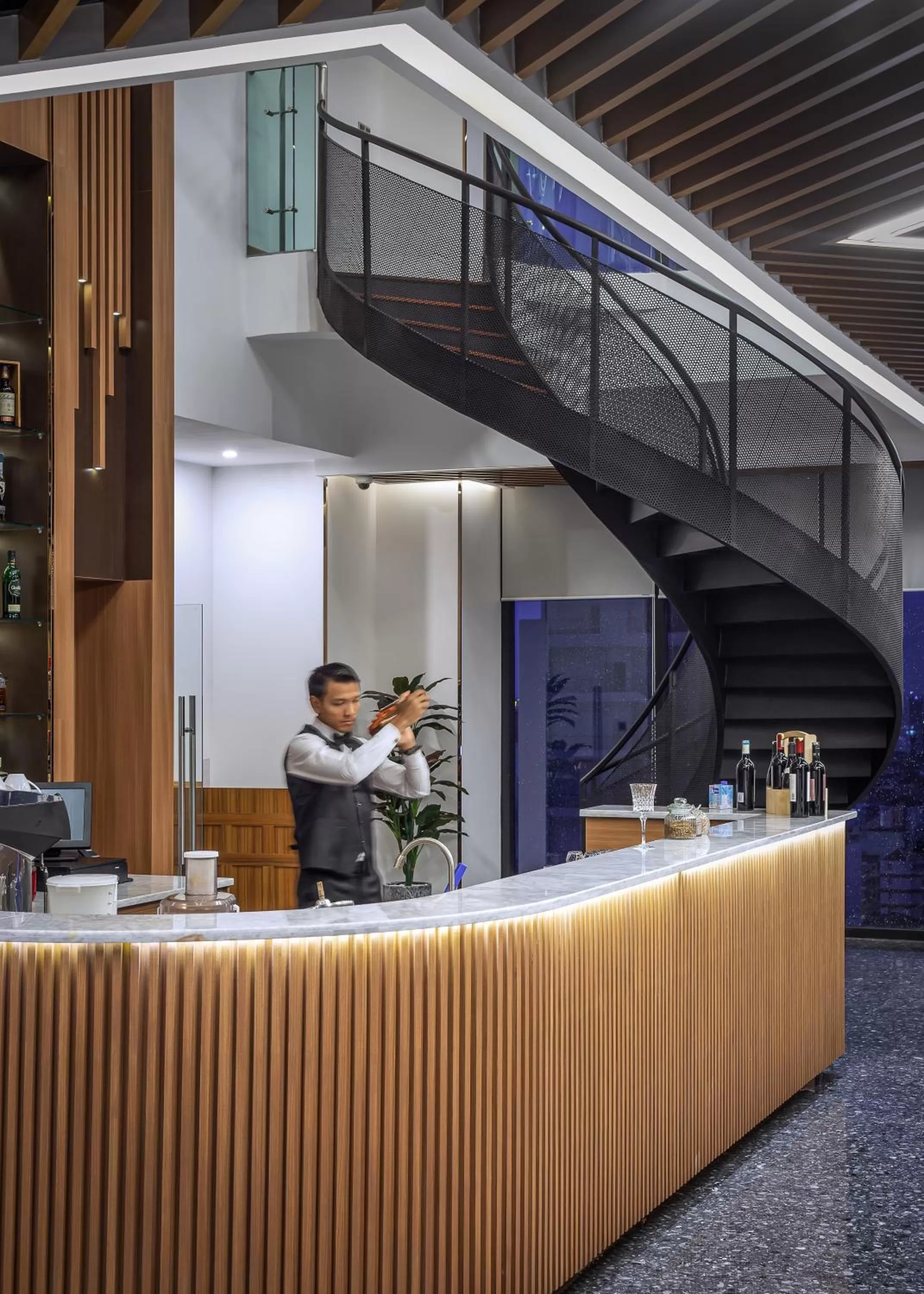 Restaurant/places to eat in Sensory Park Urban Hotel