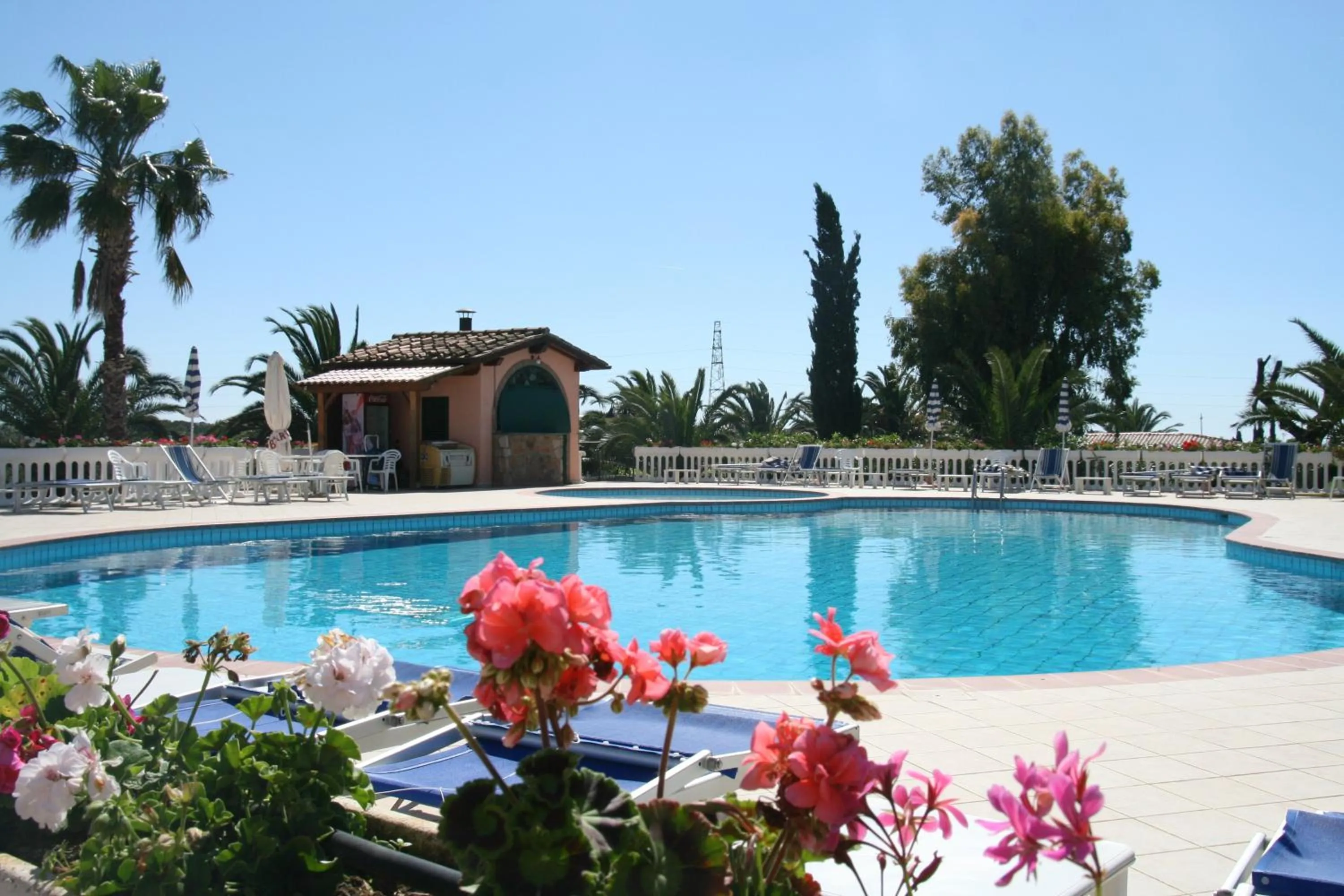 Swimming pool in Agrihotel Elisabetta