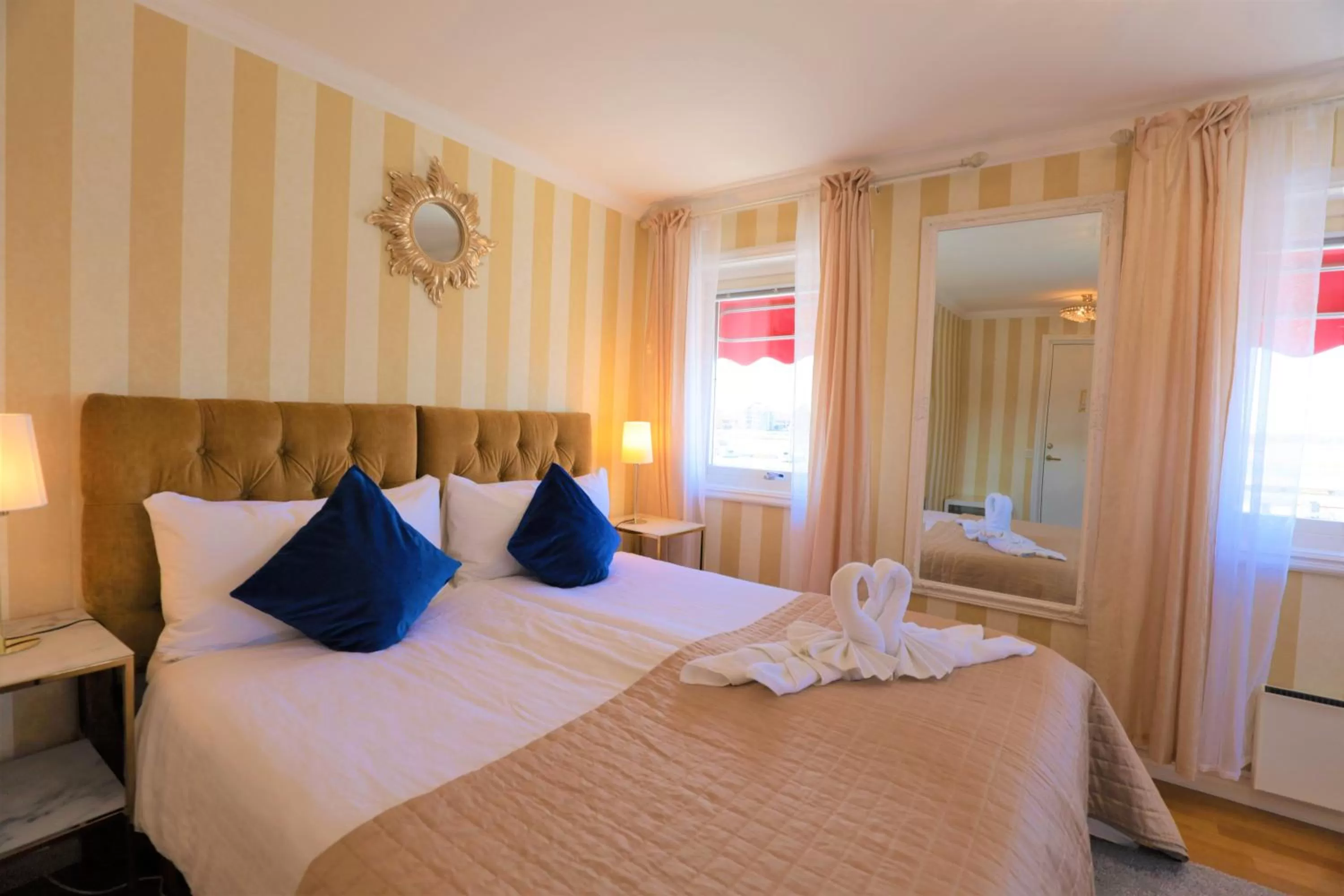 Bed in Vänerport Lakefront Hotell