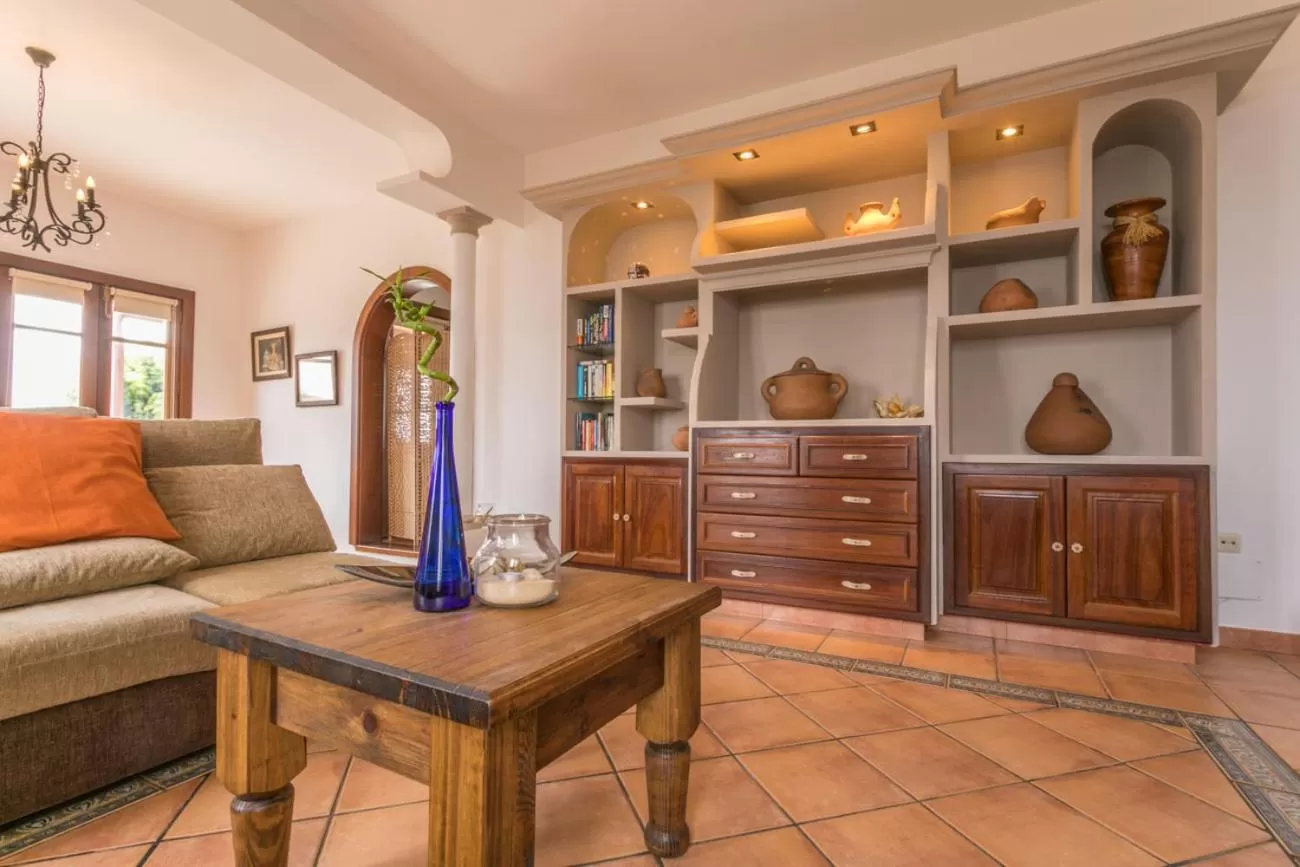 Library, Seating Area in Villa El Jable Lanzarote