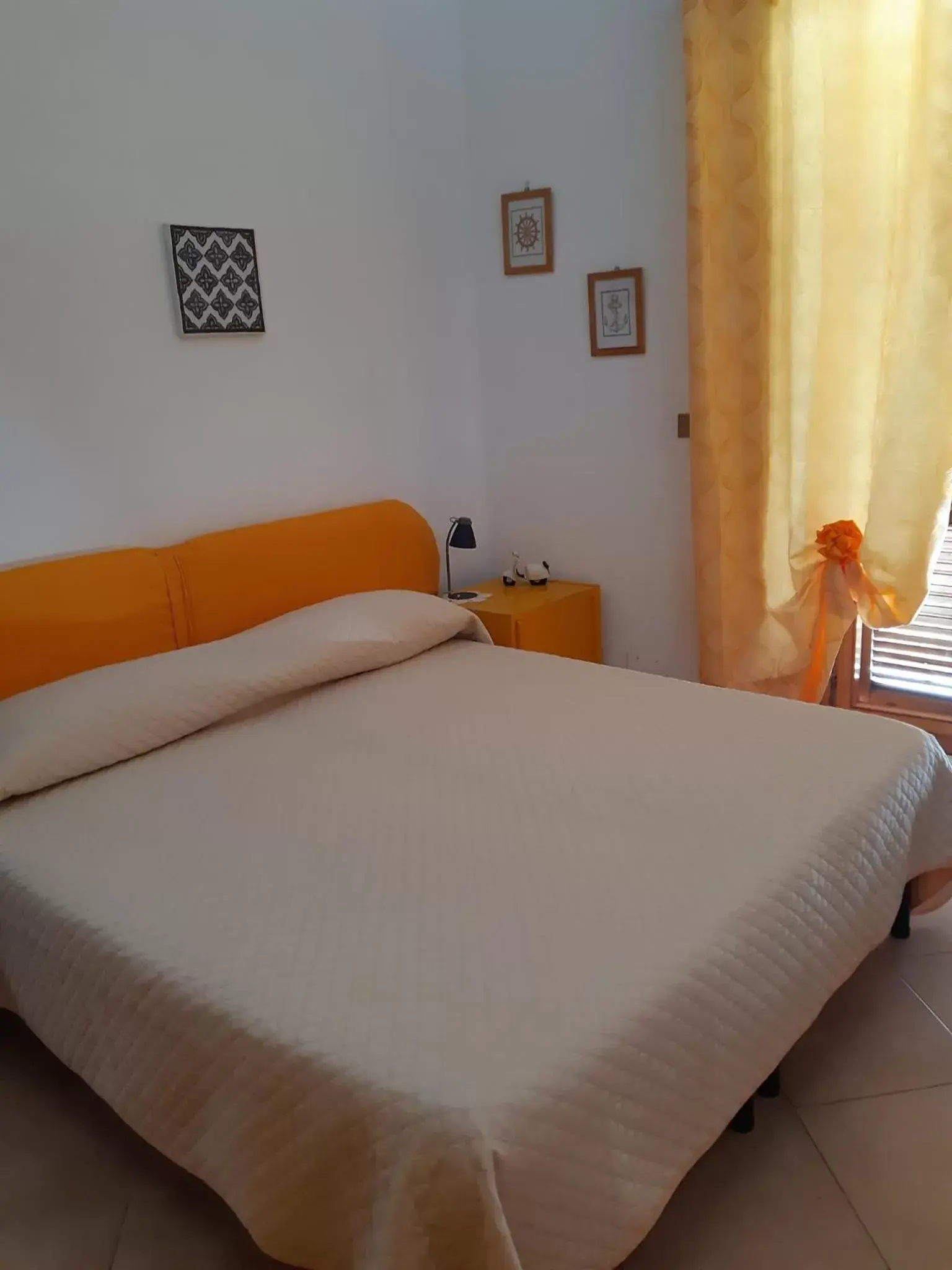 King Room with Sea View - single occupancy in La Terrazza sul porto King Room with Sea View - single occupancy in La Terrazza sul porto