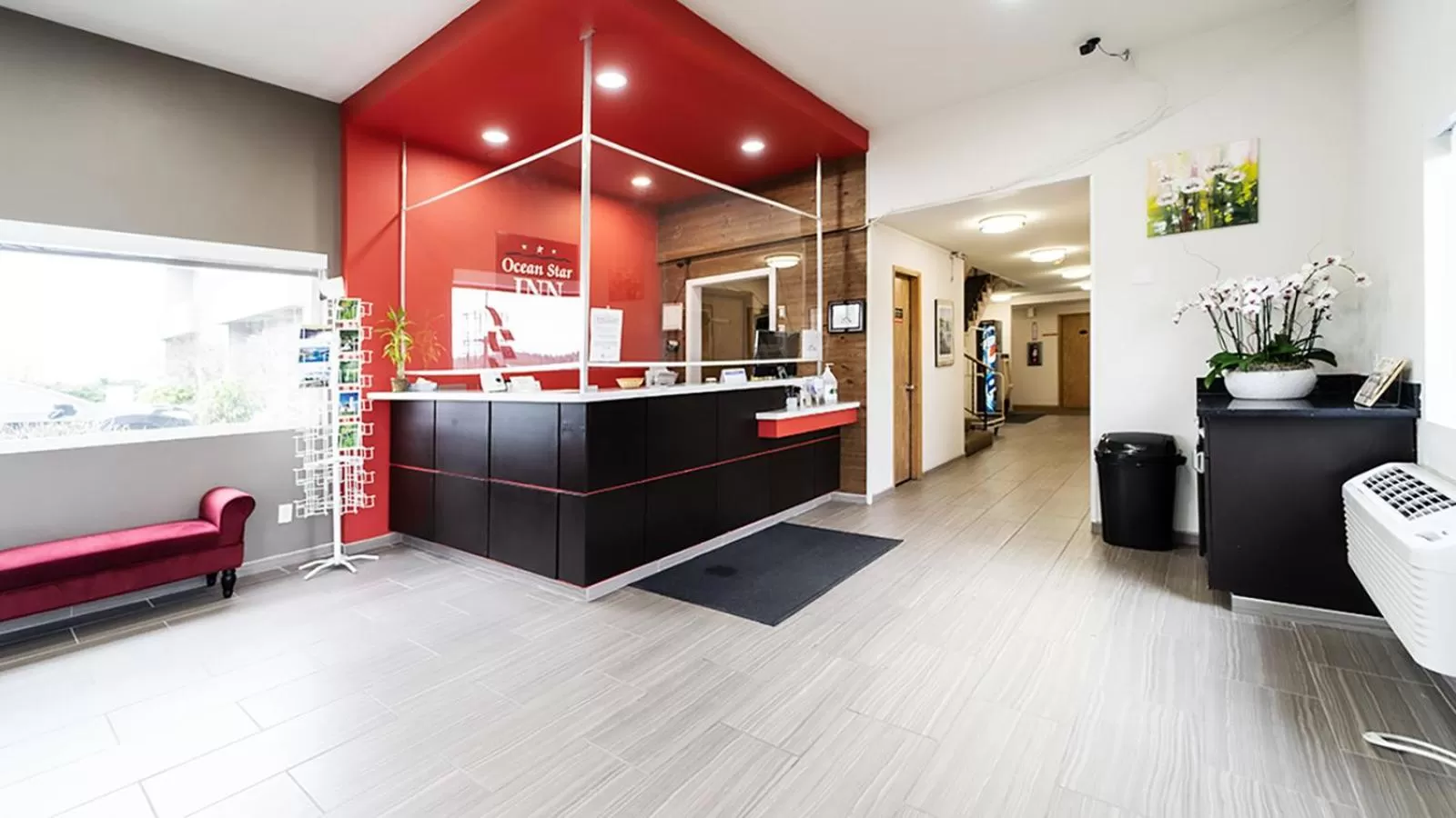 Lobby or reception in Ocean Star Inn