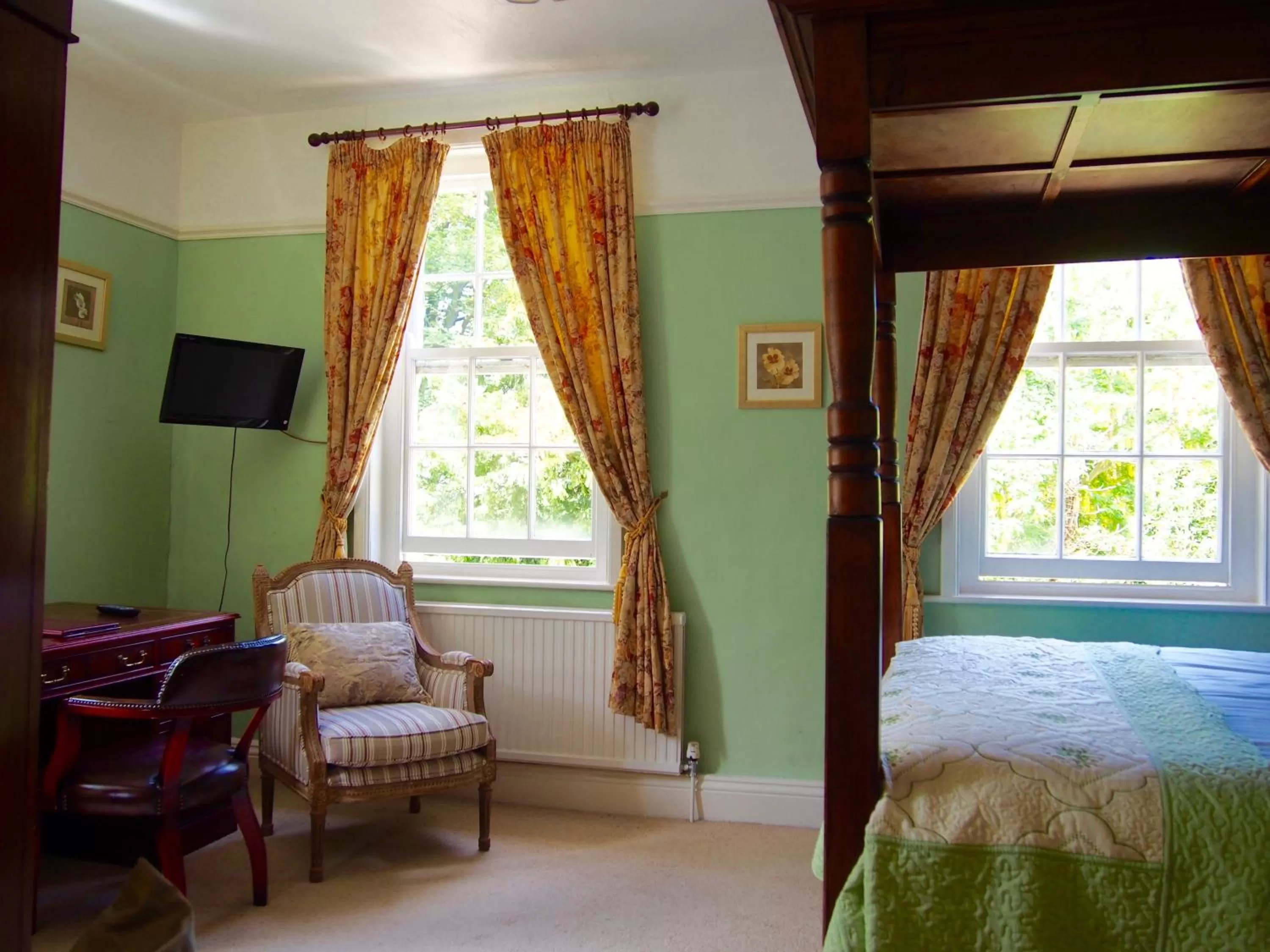 Natural landscape, Bed in Wrangham House