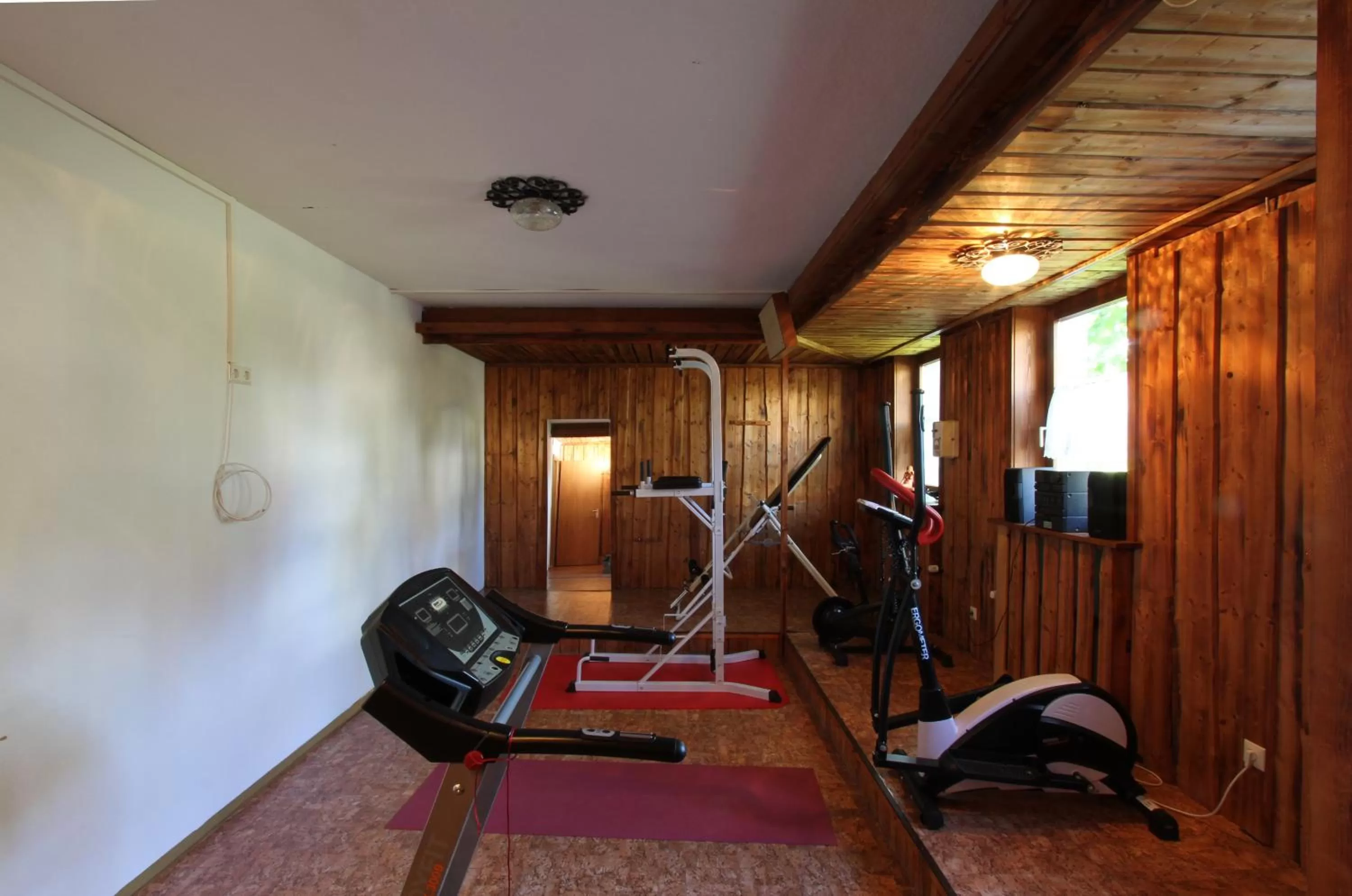 Fitness centre/facilities, Fitness Center/Facilities in Hotel Lowen by Mastiff