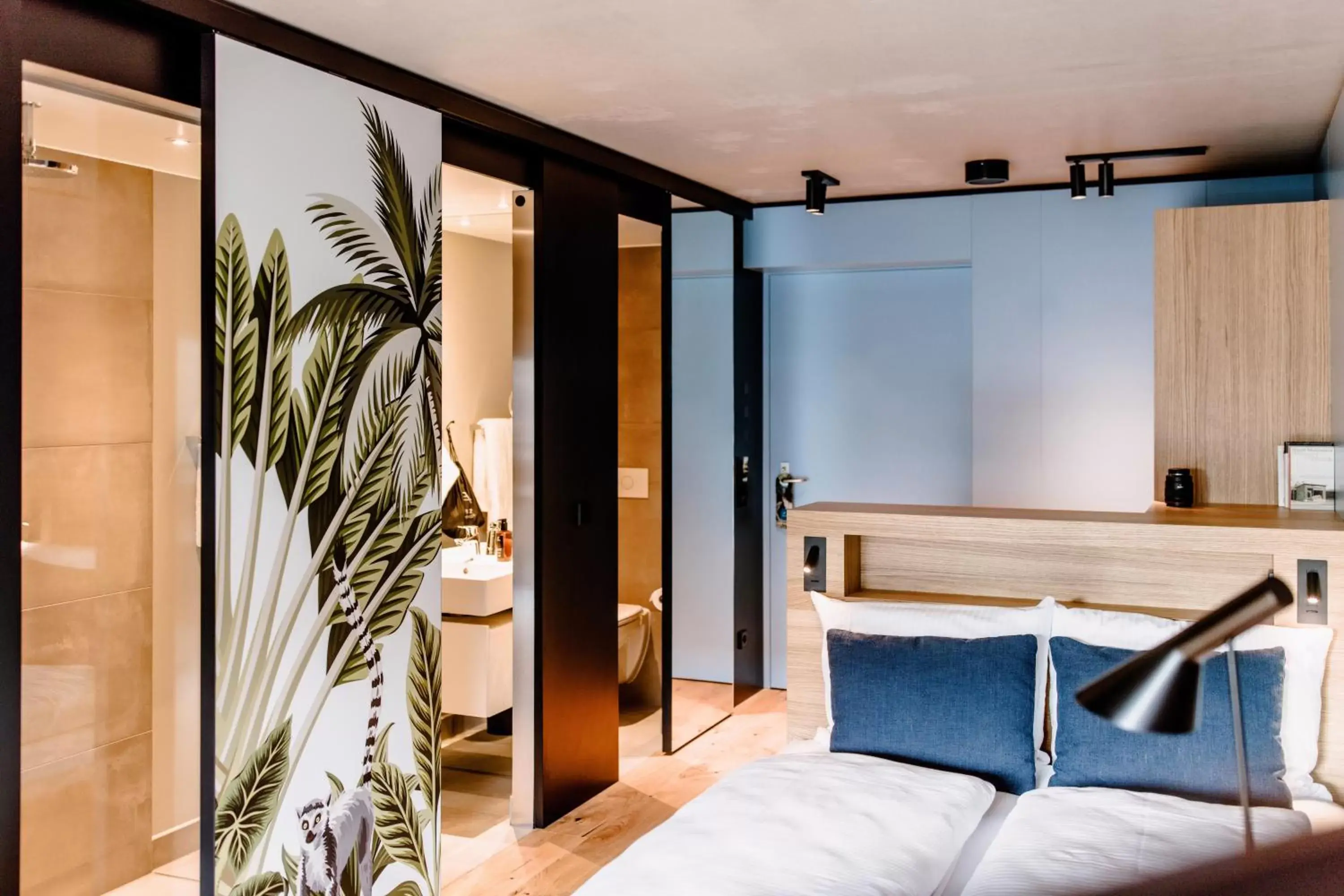 Business Double Room in THE FLAG West M. Business Double Room in THE FLAG West M.