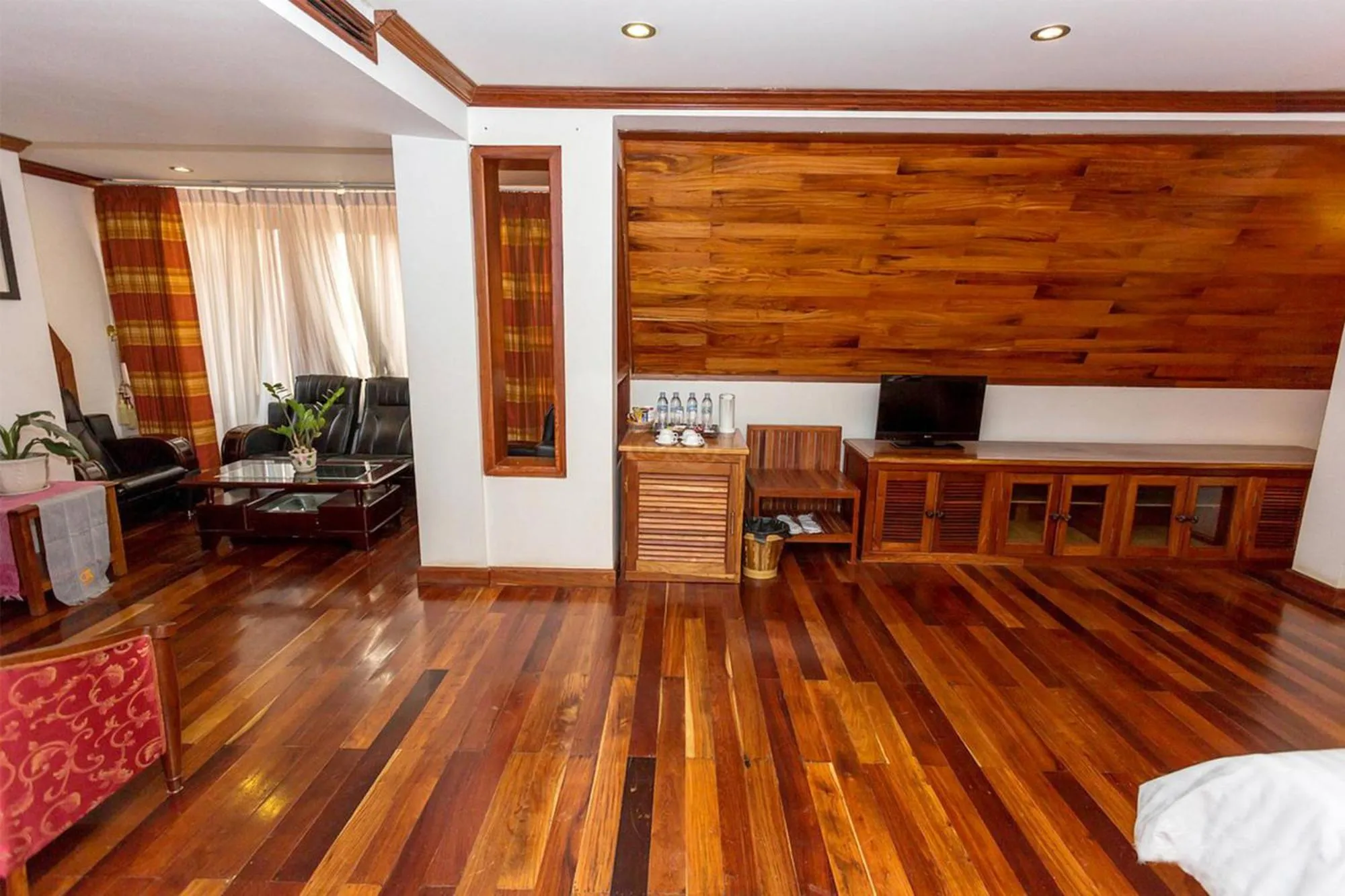 Seating area in Cheathata CTA Hotel Siem Reap