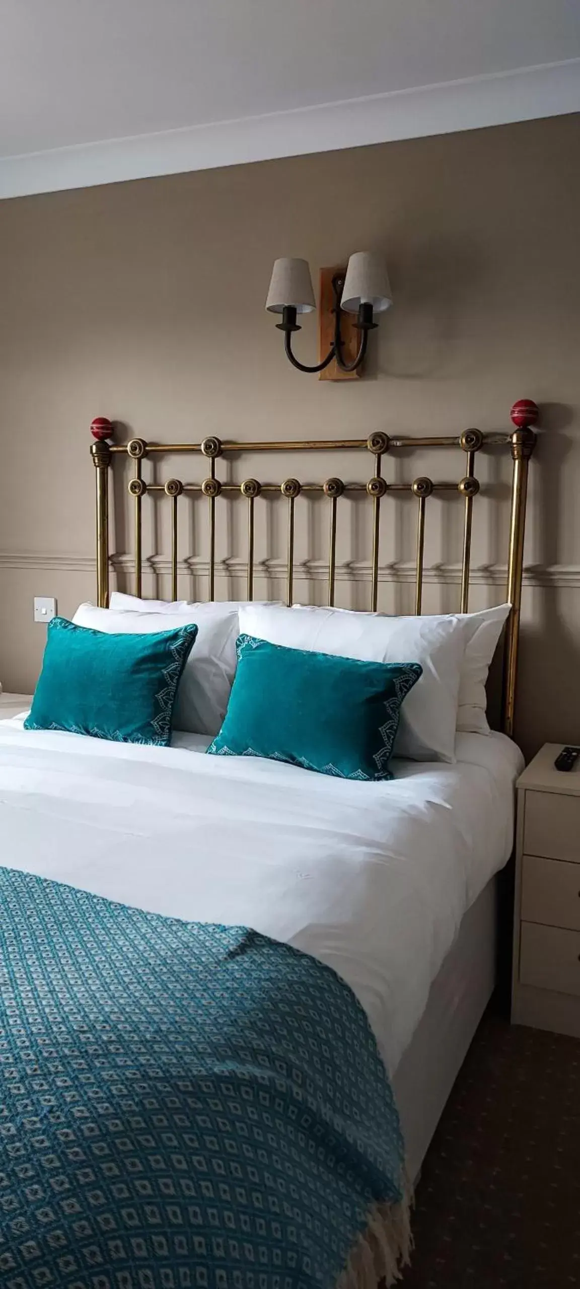 Double Room with Private Bathroom in The Cricketers Inn Double Room with Private Bathroom in The Cricketers Inn