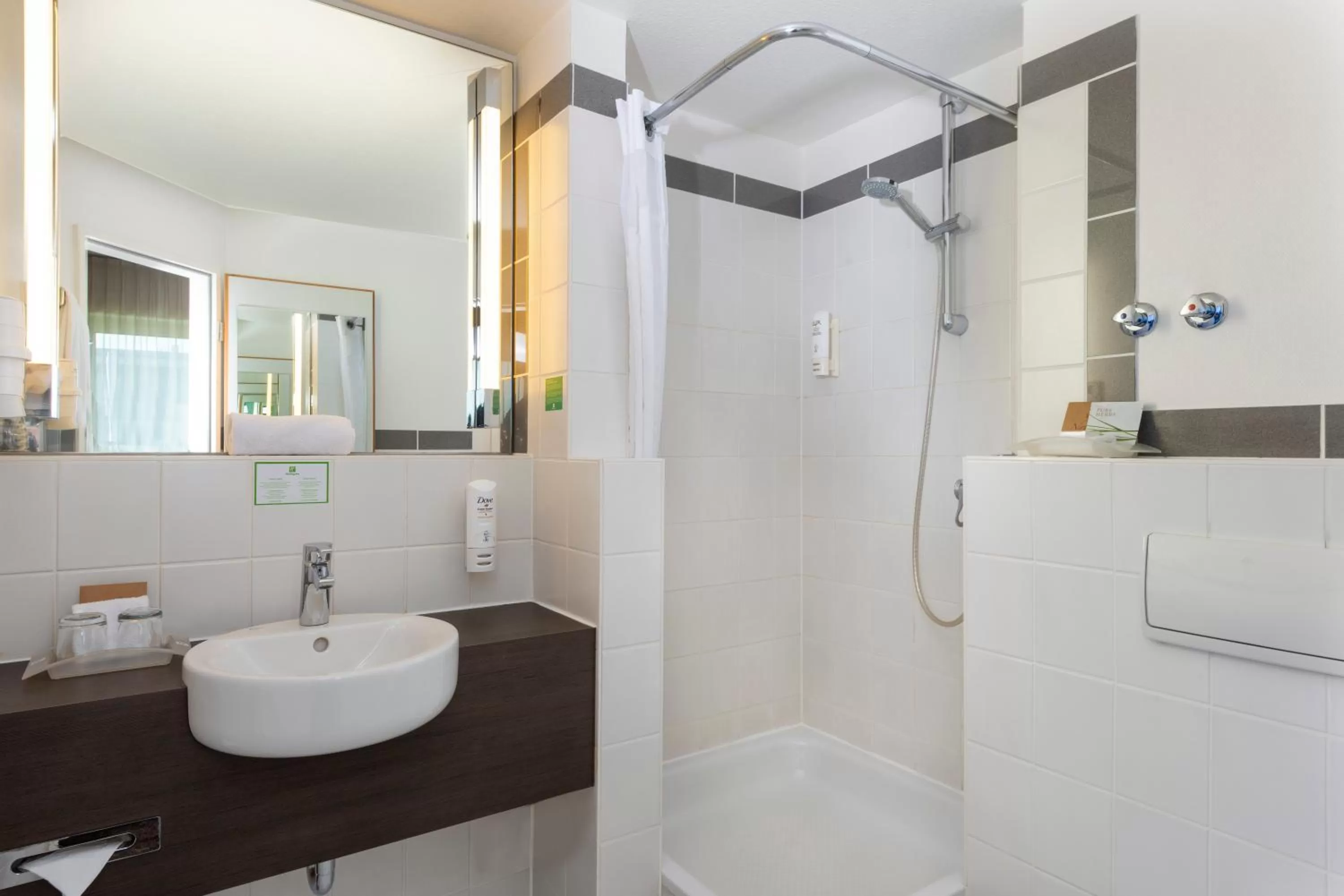 Bathroom in Holiday Inn Frankfurt Airport - Neu-Isenburg by IHG