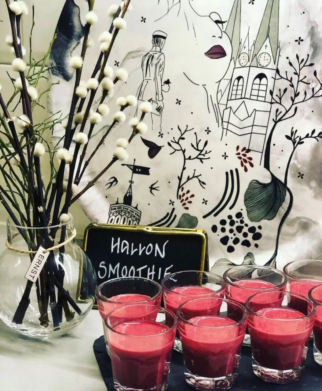 Breakfast in Järnvägshotellet B&B Skara