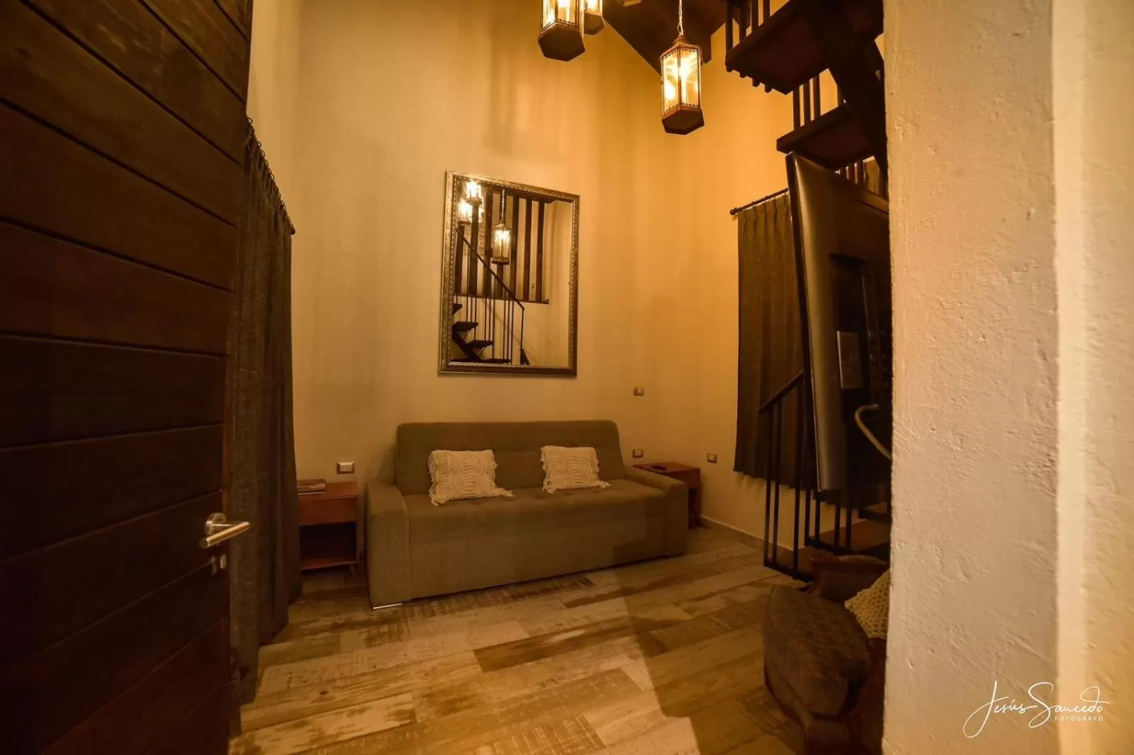 TV and multimedia in Suites Campestres Montebello