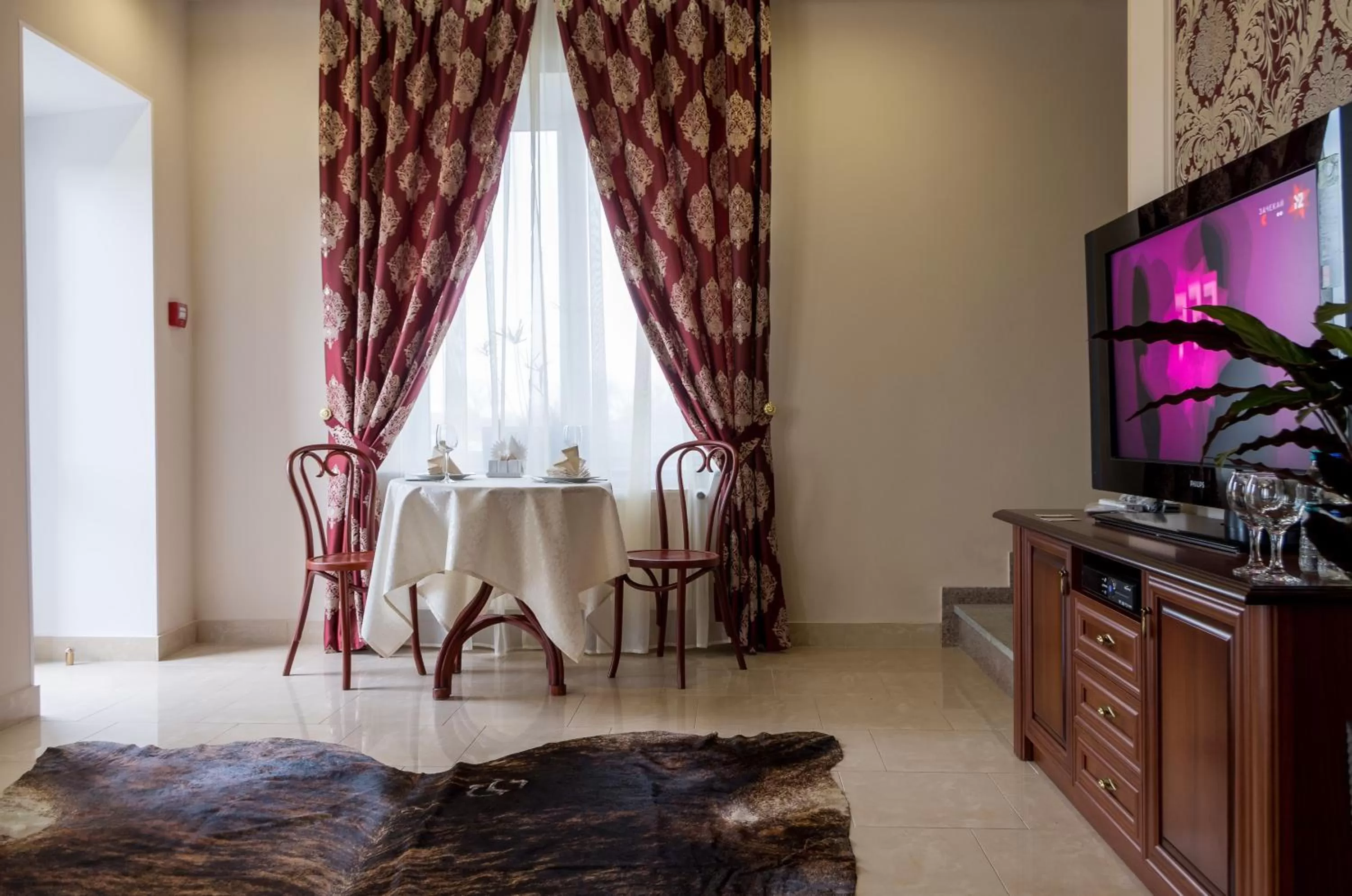 TV/Entertainment Center in Ermitazh Hotel Complex