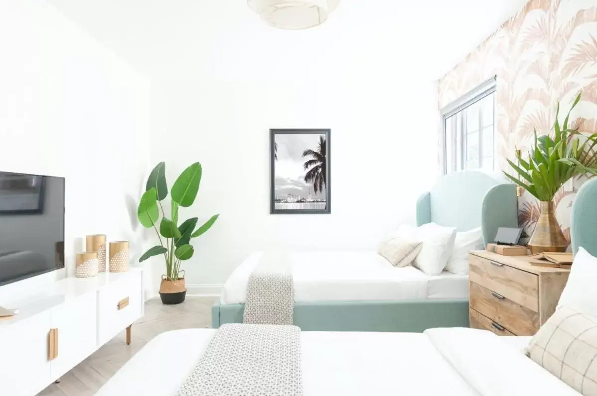 Standard Quadruple Room in Jurny Suites - Miami Beach Standard Quadruple Room in Jurny Suites - Miami Beach