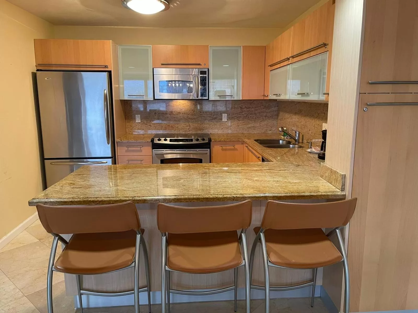 kitchen, Kitchen/Kitchenette in The Alexander Beach Residences