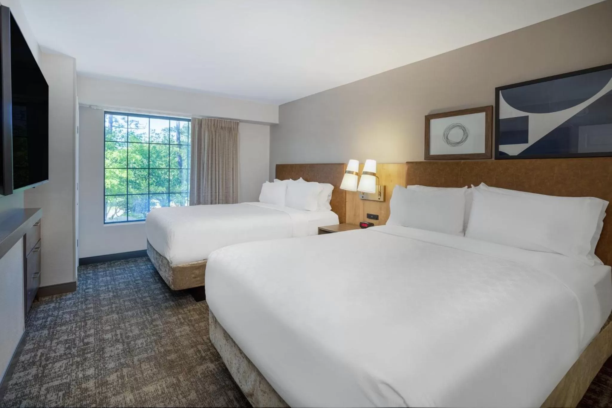 Photo of the whole room, Bed in Staybridge Suites Wilmington East by IHG