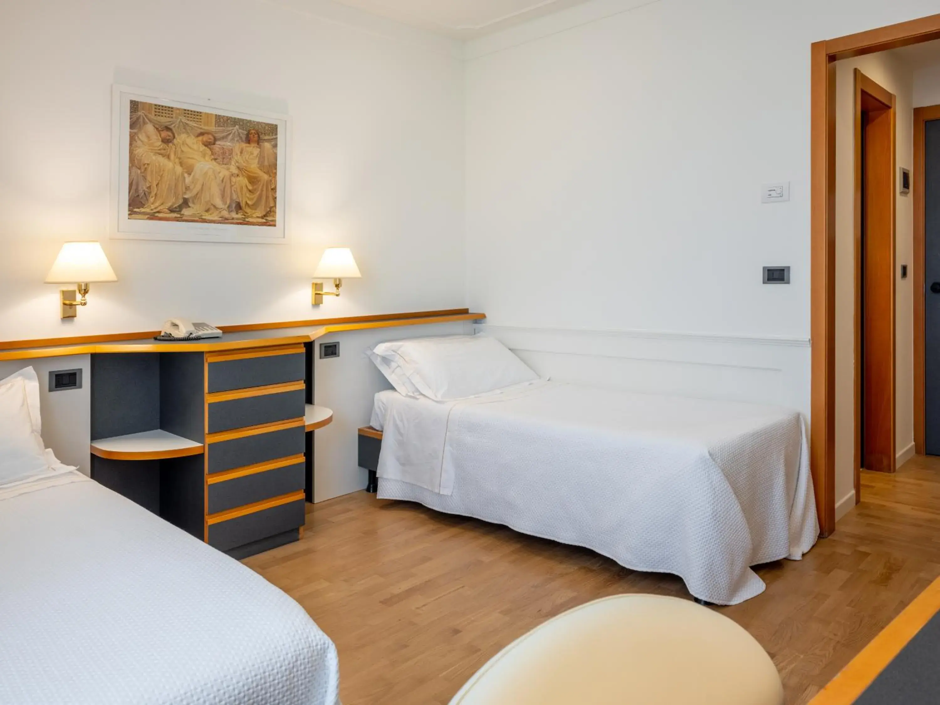 Twin Room in Mirabella Hotel Twin Room in Mirabella Hotel