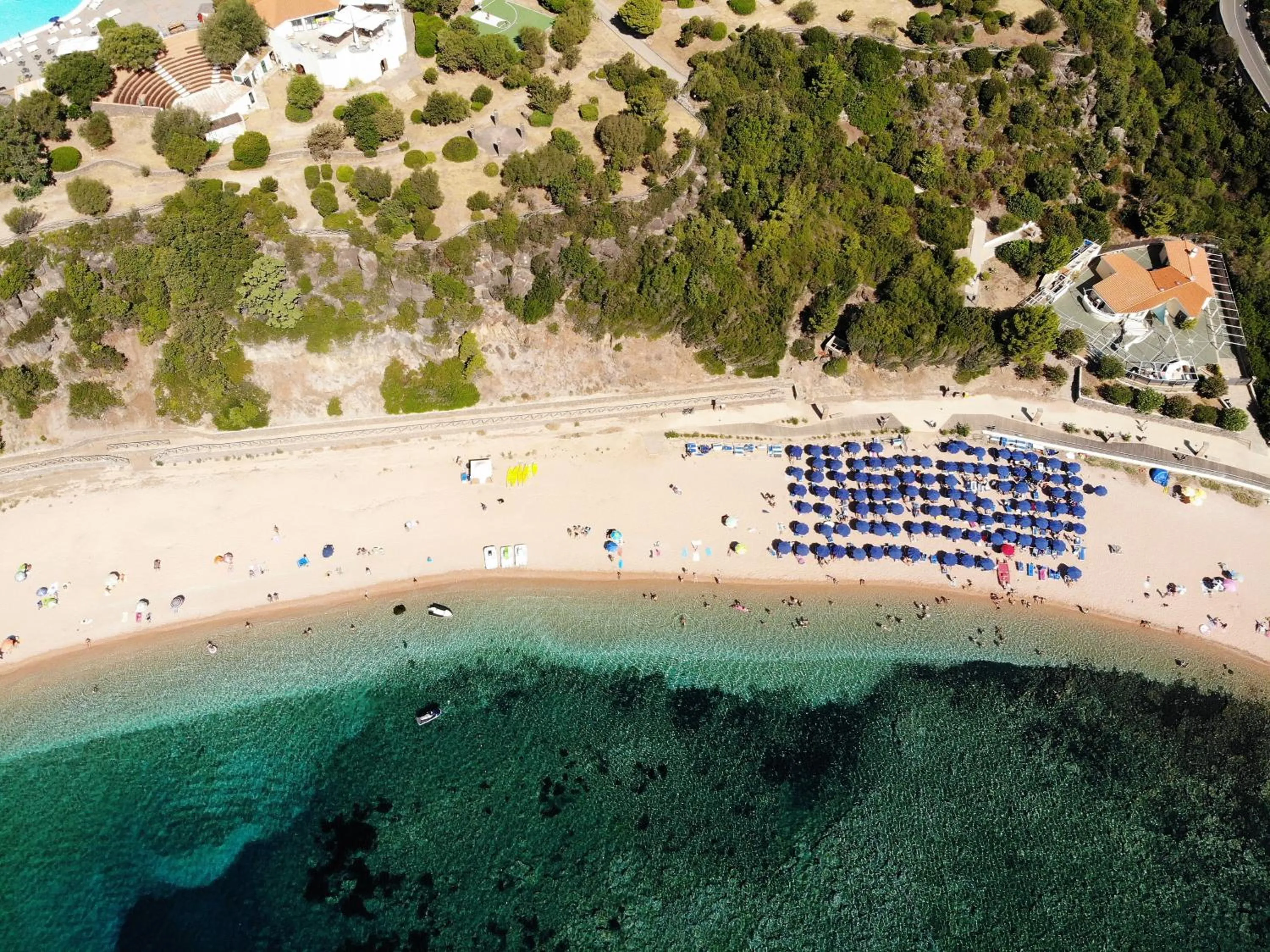 Beach in Club Esse Cala Gonone