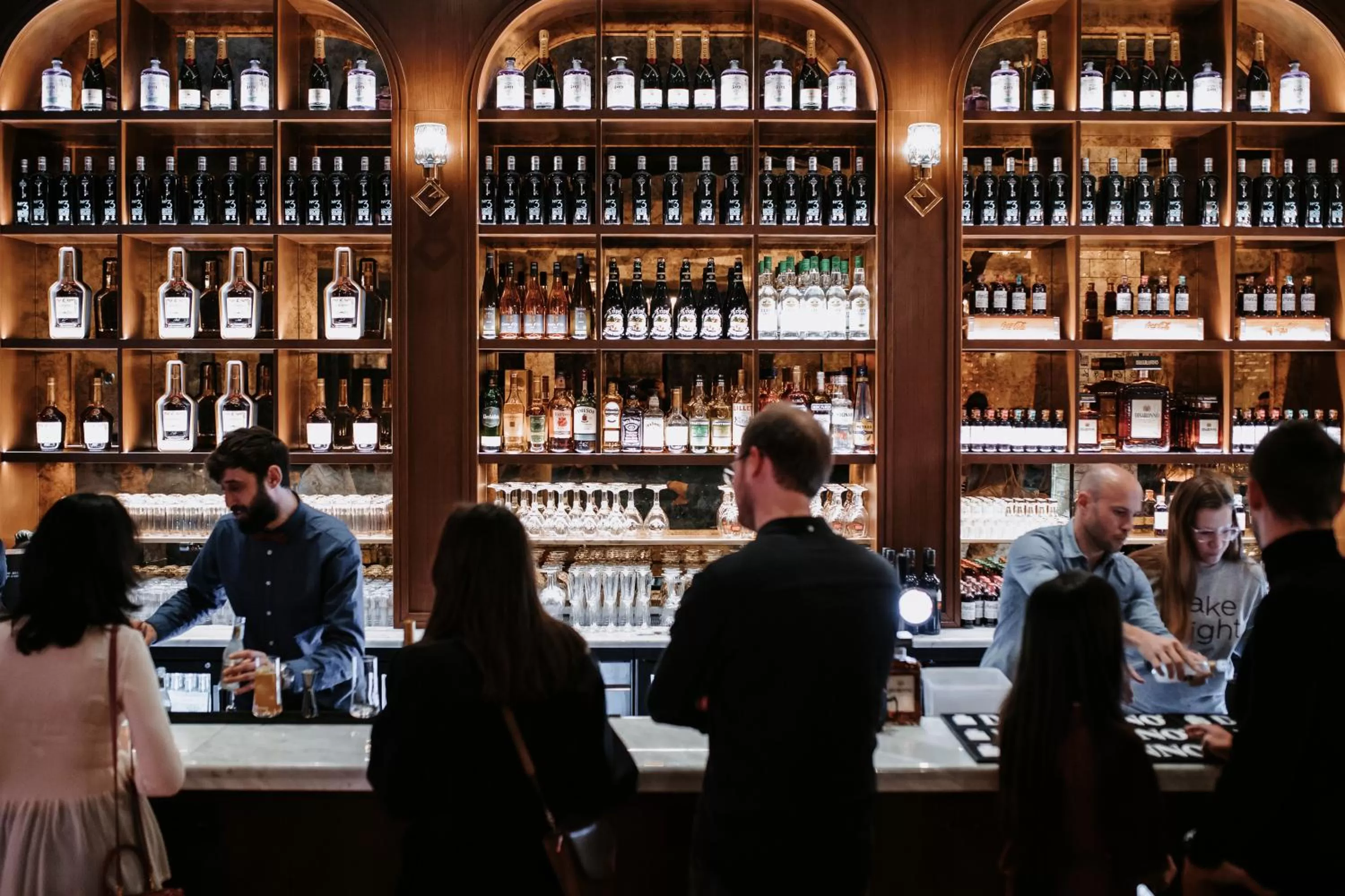 Lounge or bar in Craves