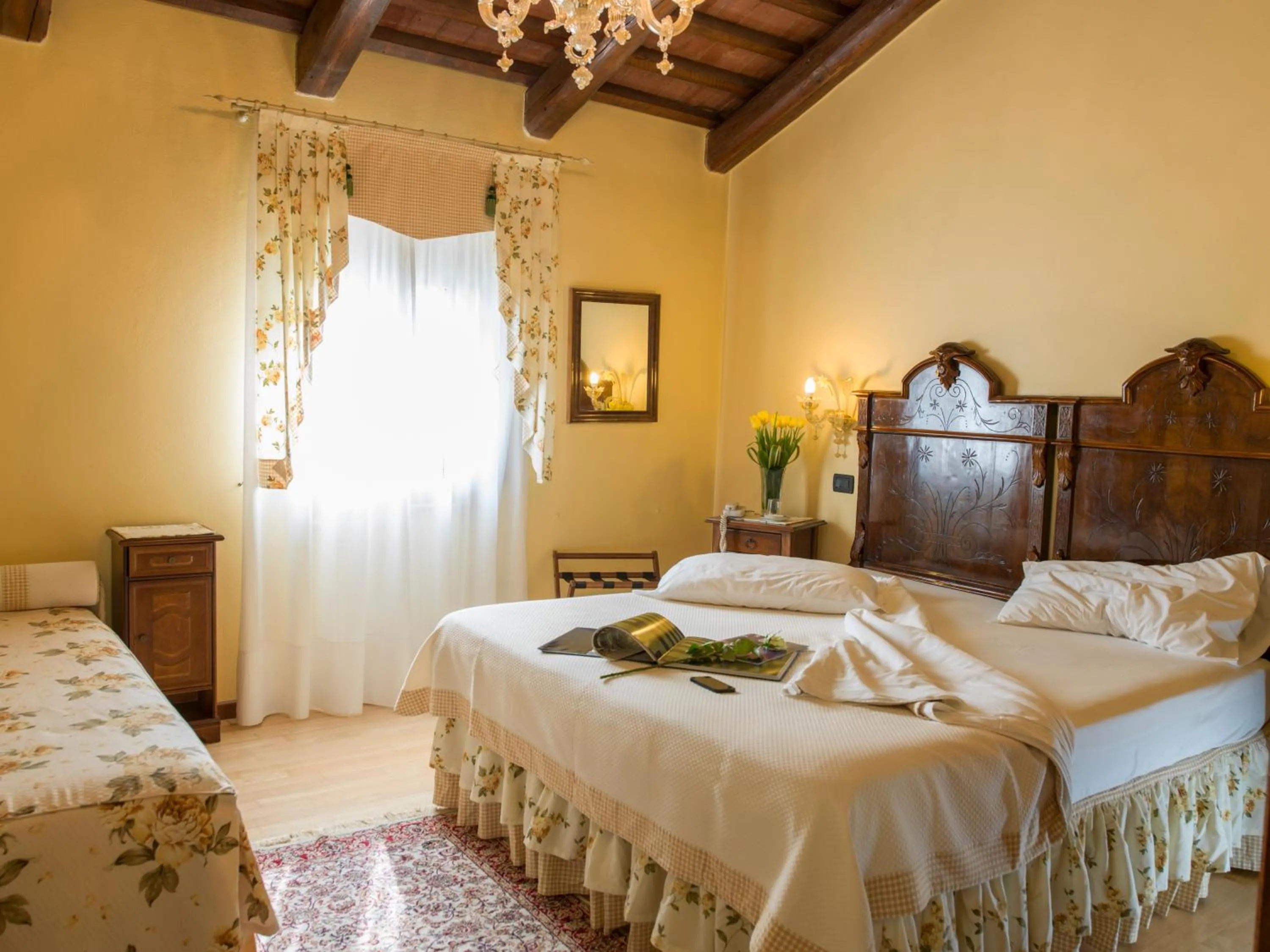 Photo of the whole room in Hotel La Rescossa