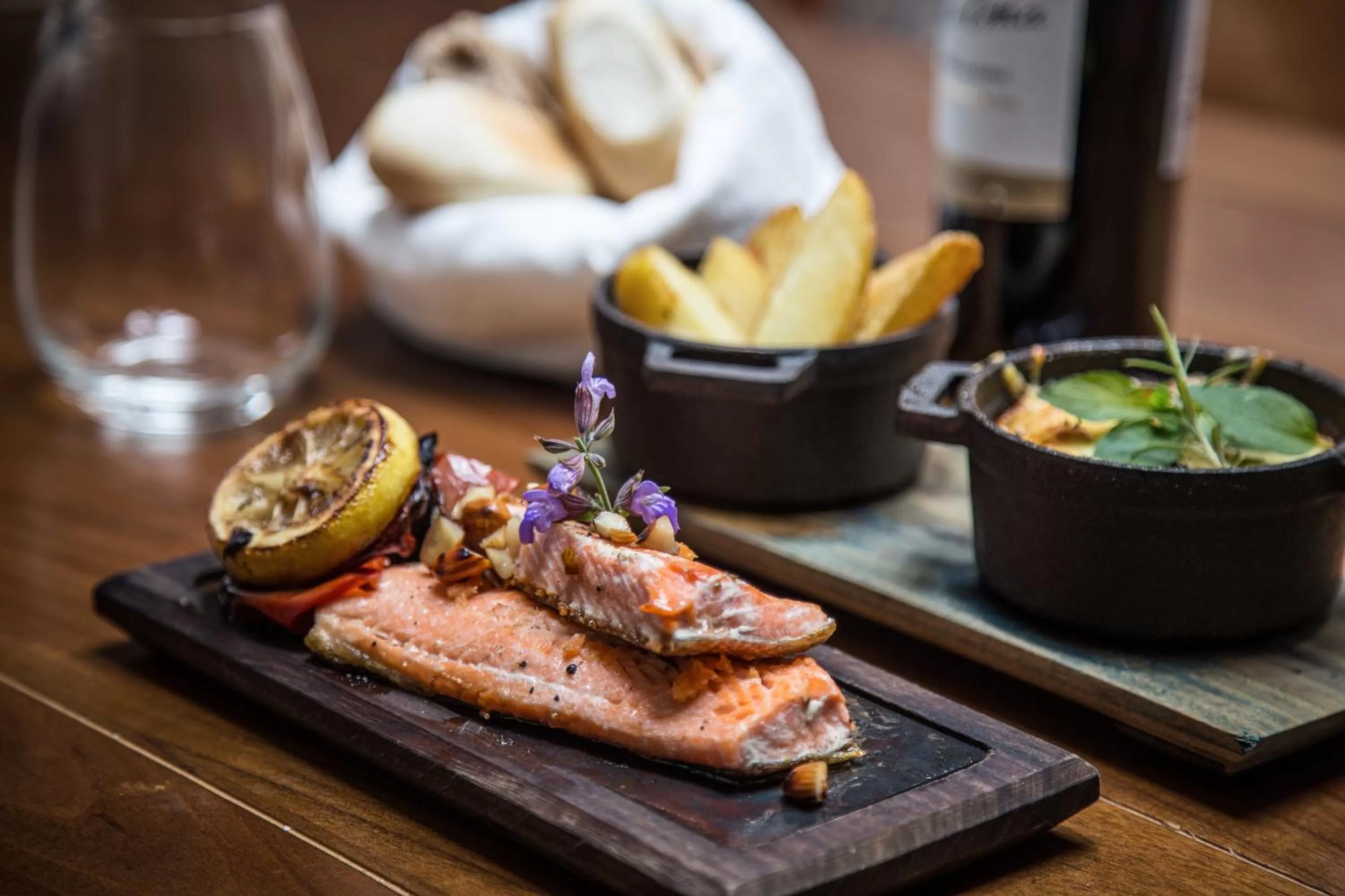 Lunch in Grand Brizo Comahue