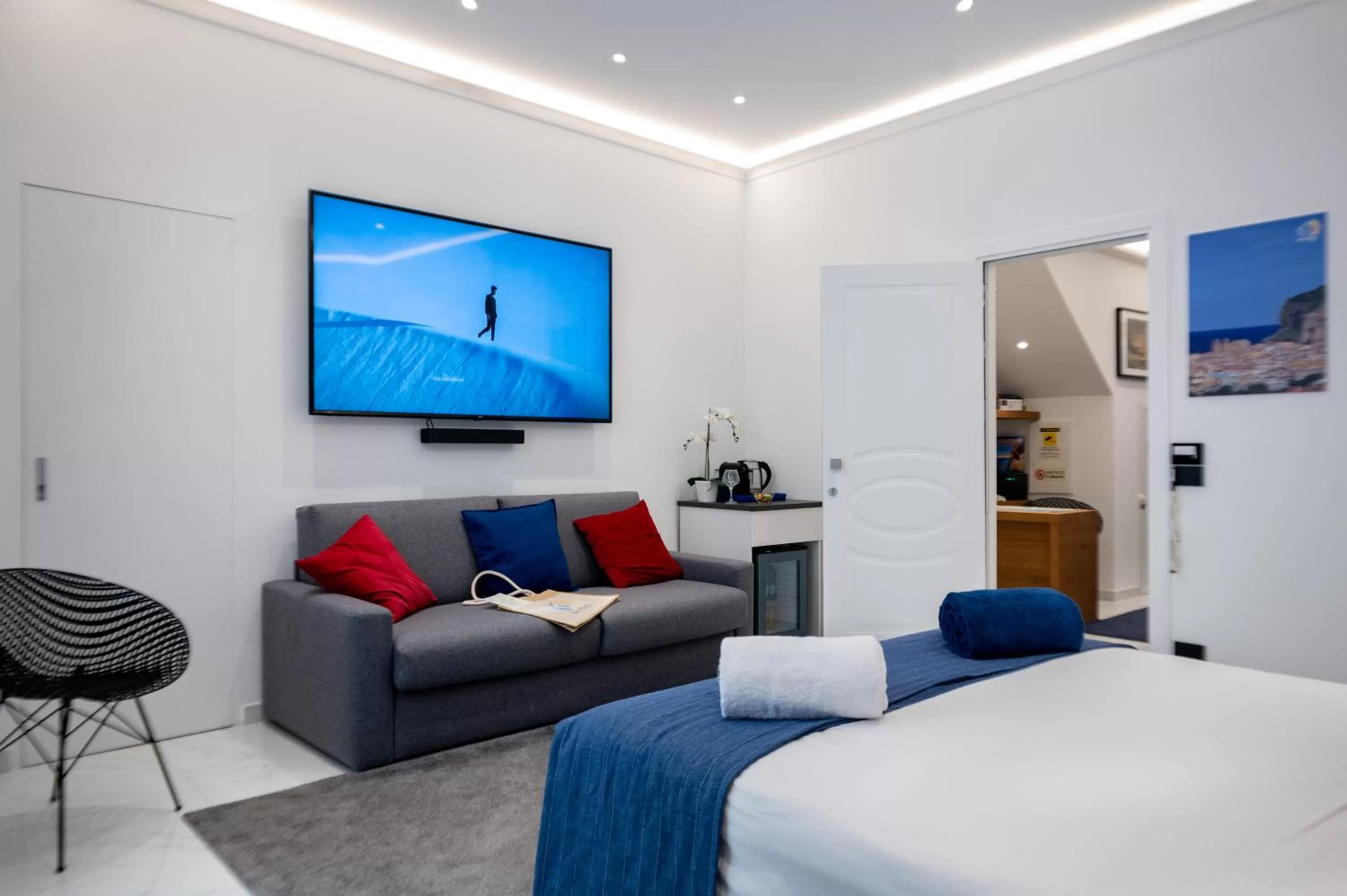 View (from property/room), Bed in BM SUITES CEFALU