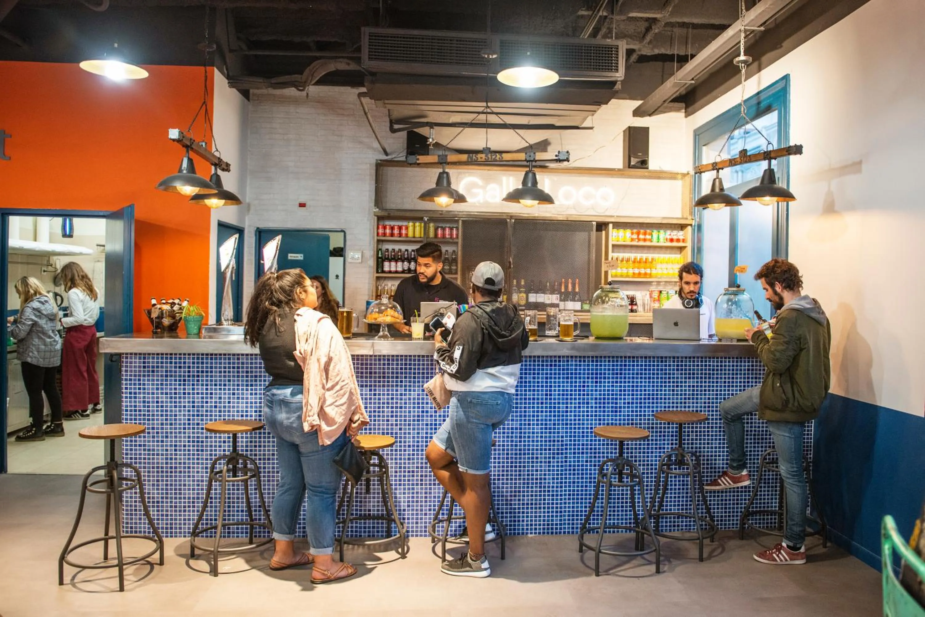 People in Safestay Barcelona Passeig de Gràcia