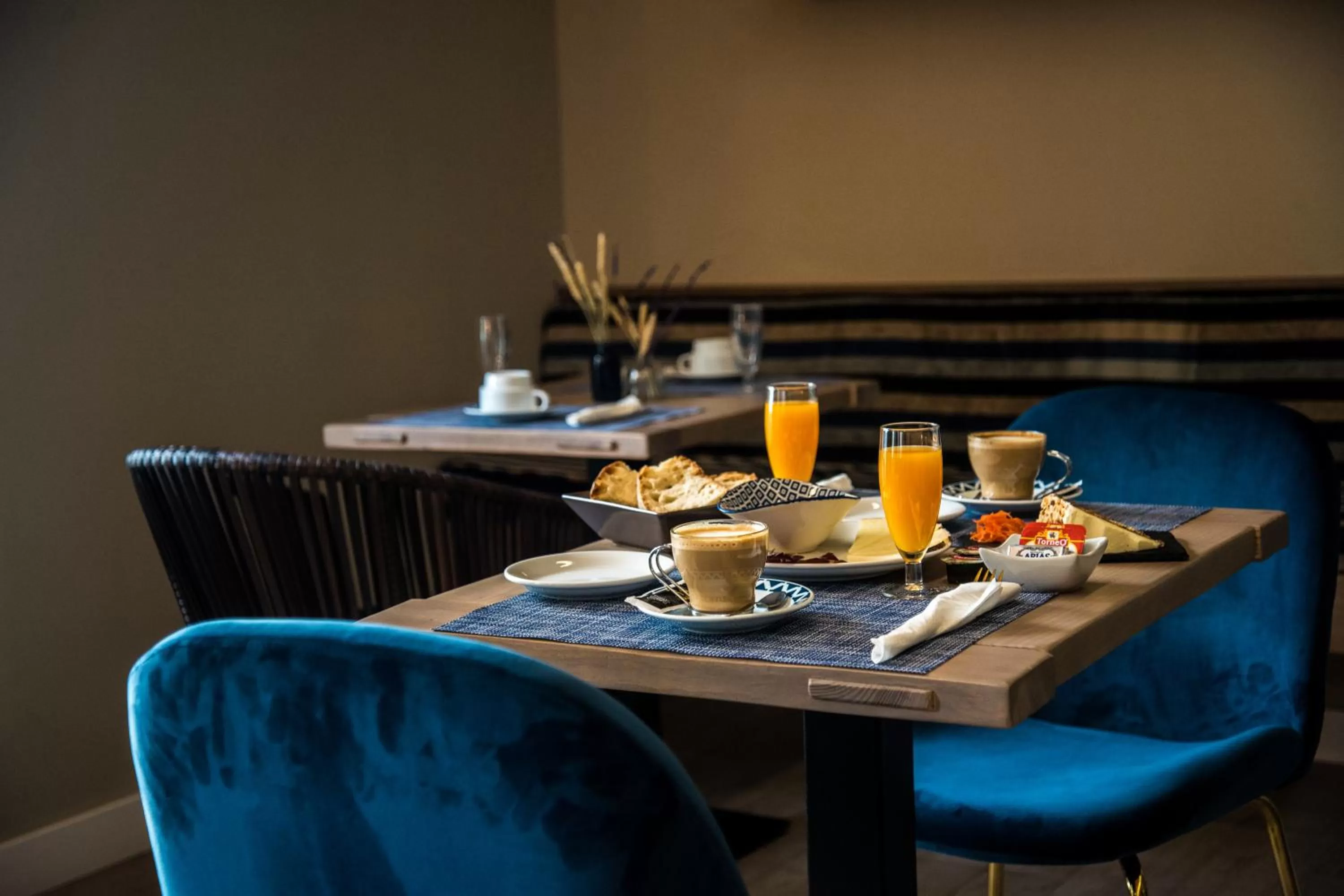 Breakfast in The Rock Suites & Spa