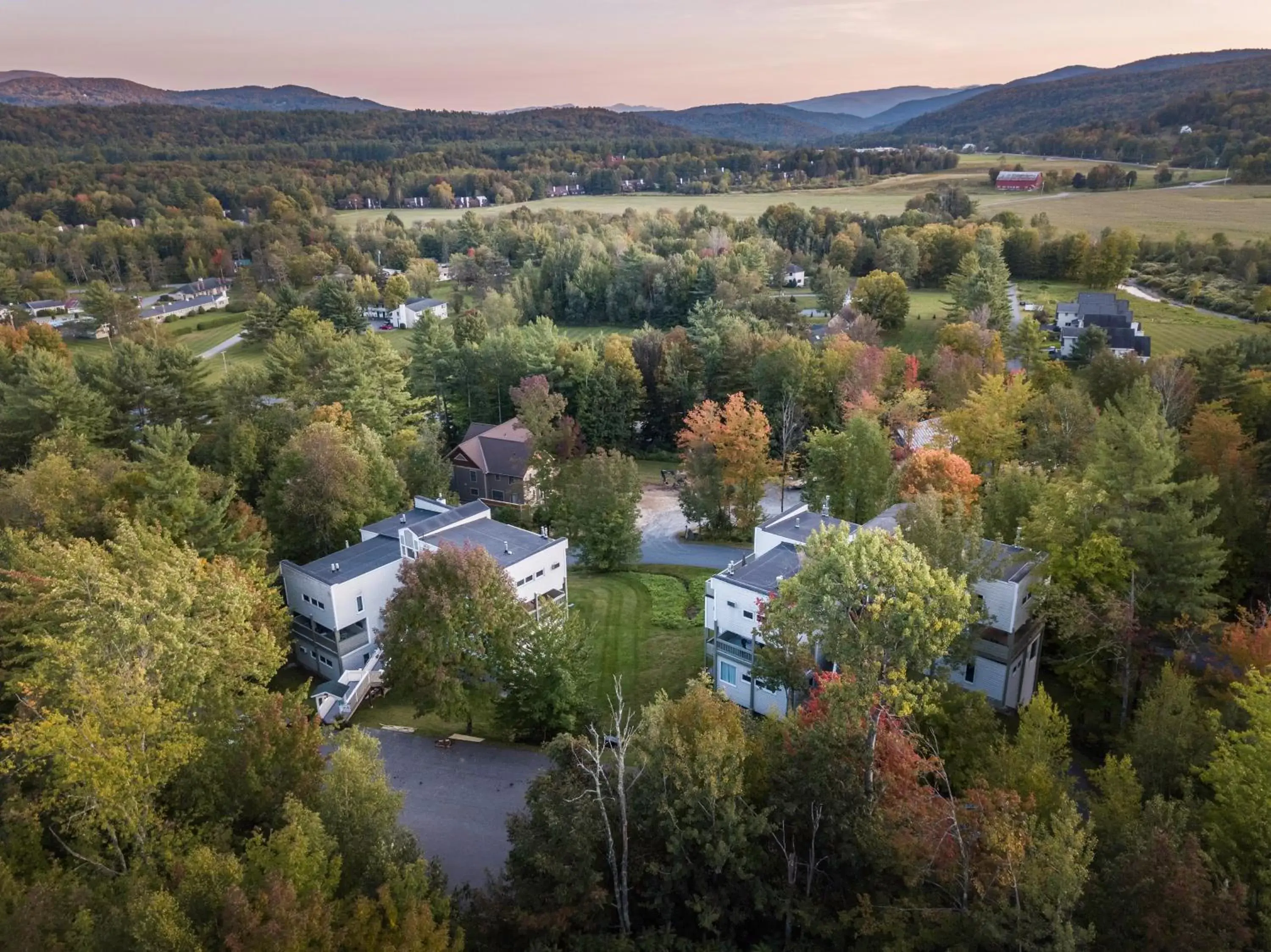 Sun & Ski Inn and Suites Sun & Ski Inn and Suites