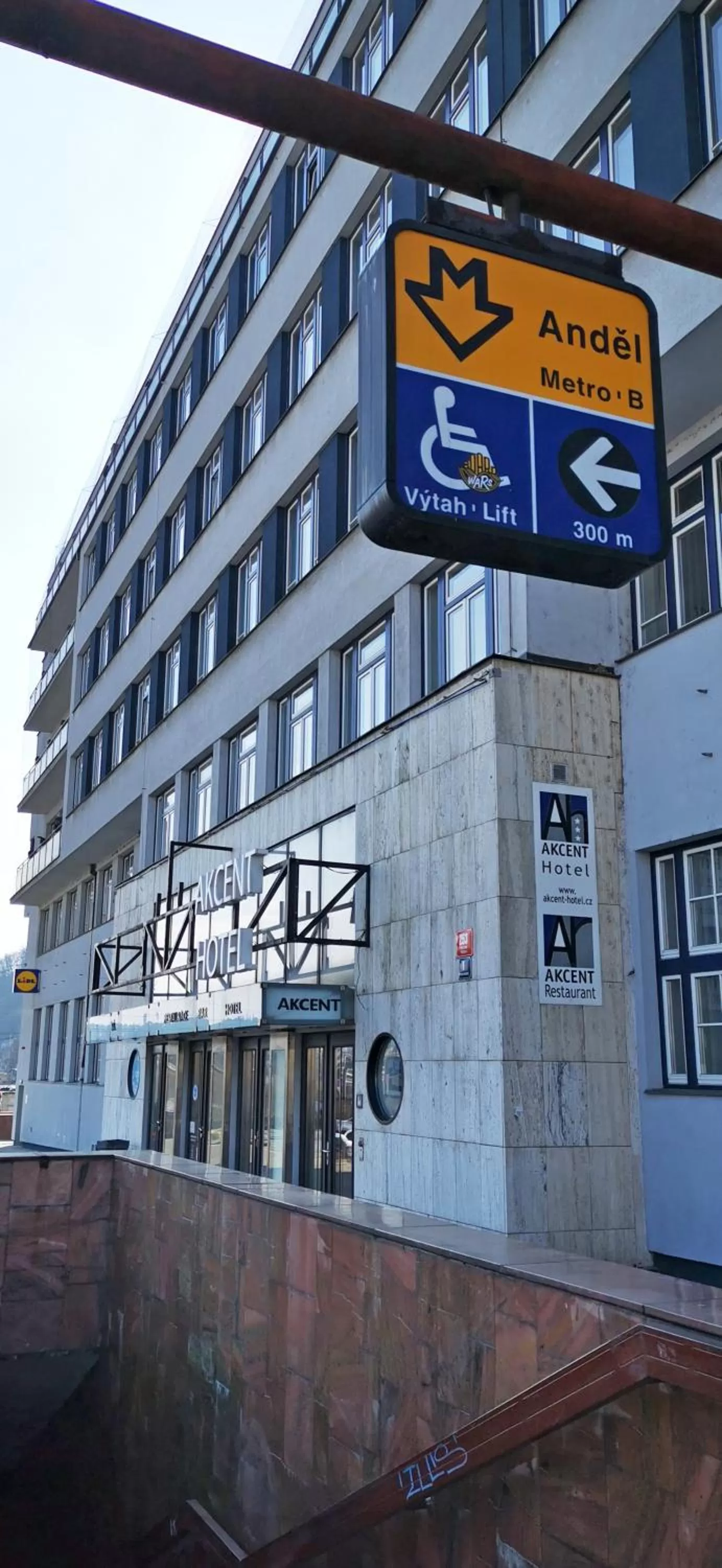 Facade/entrance in Akcent hotel