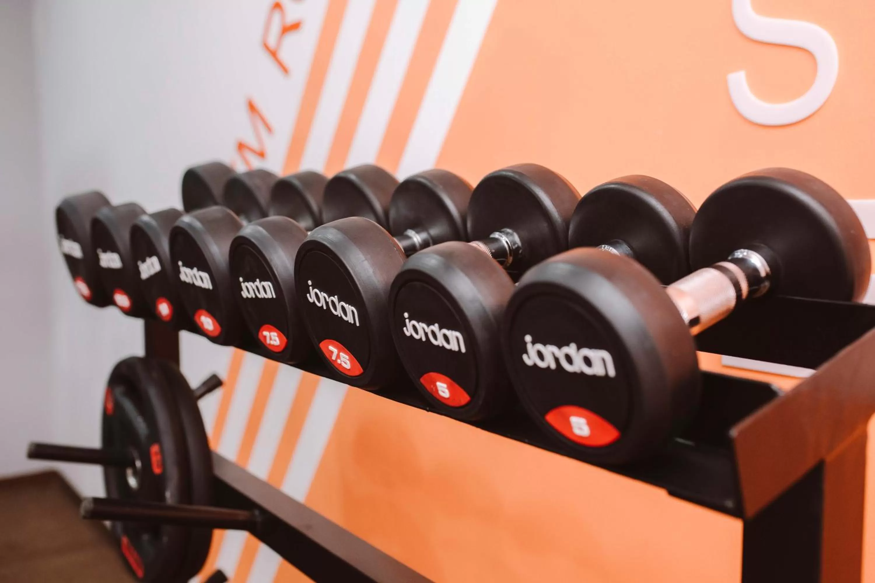 Fitness centre/facilities in Reyna Hotel Hanoi & Spa