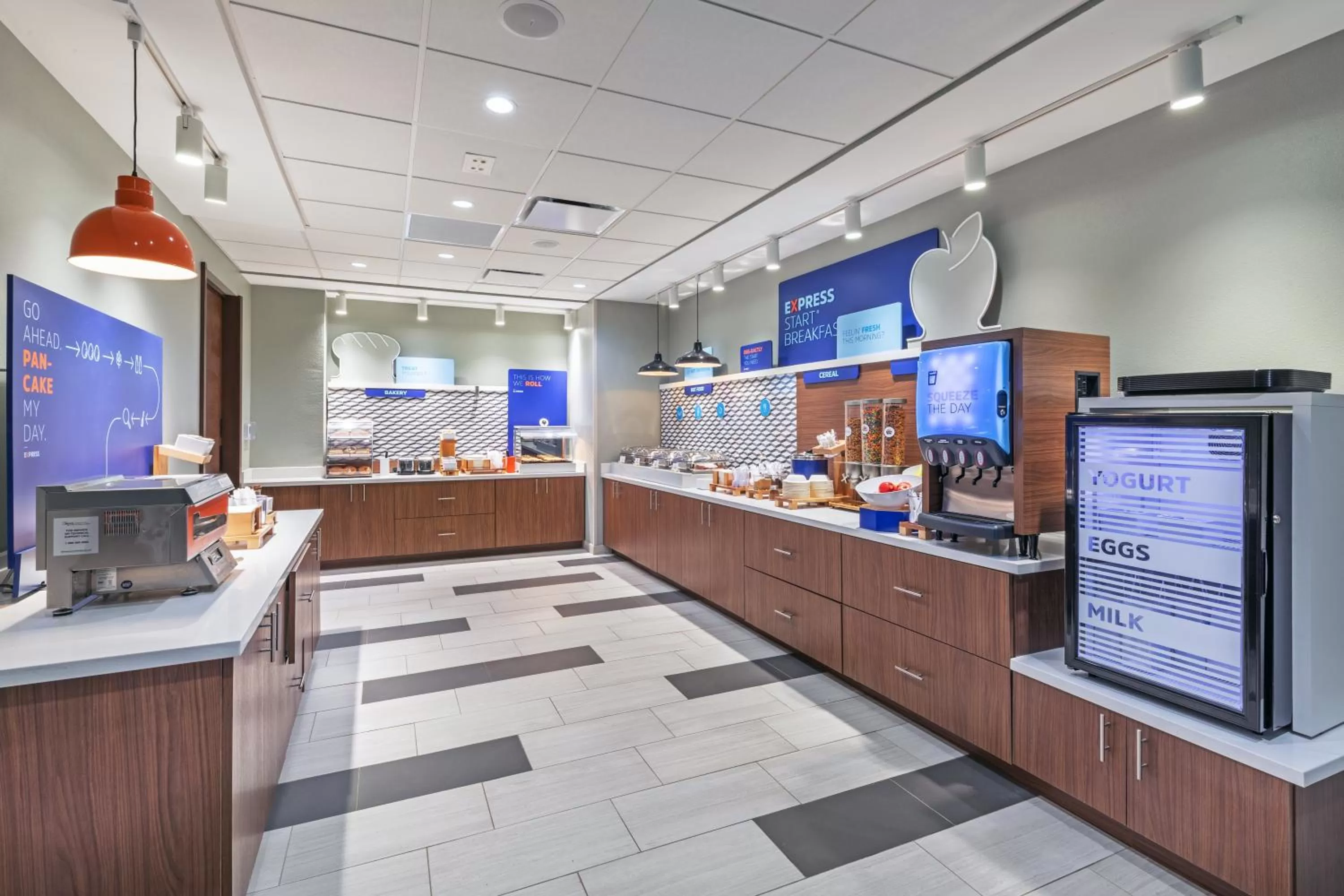 Breakfast in Holiday Inn Express & Suites - Parsons by IHG