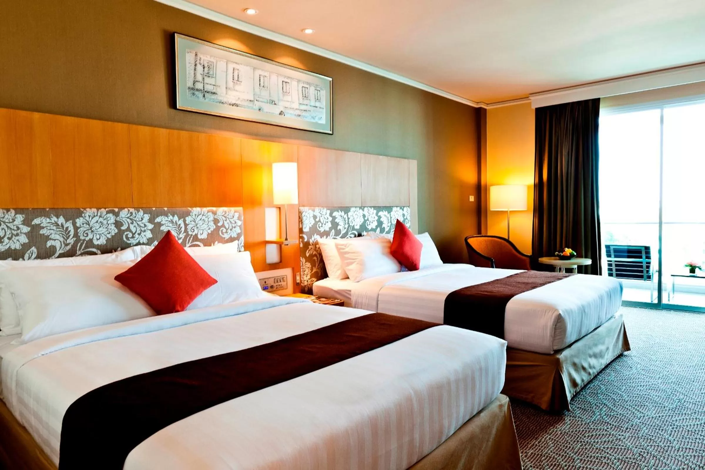 Bed in Royal Princess Larn Luang - SHA Extra Plus