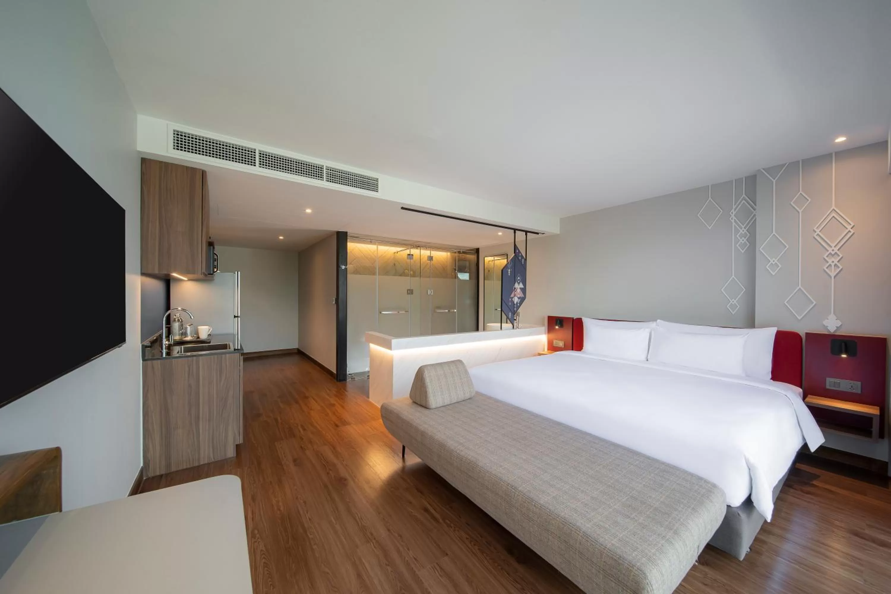 Guests, Bed in Centara Life Hotel Bangkok Phra Nakhon