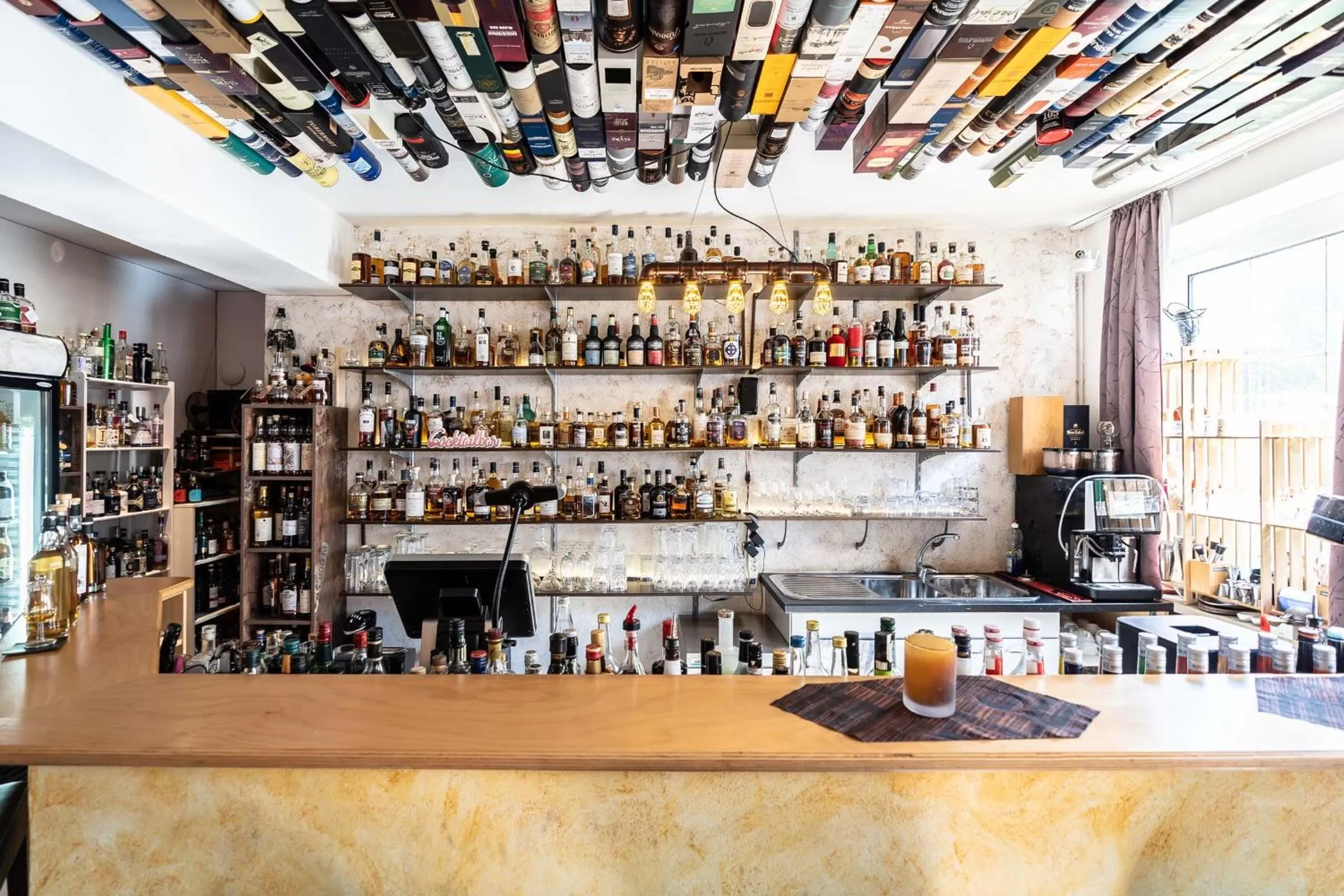 Kitchen/Kitchenette in Hotel-Gasthof Zum Dragoner