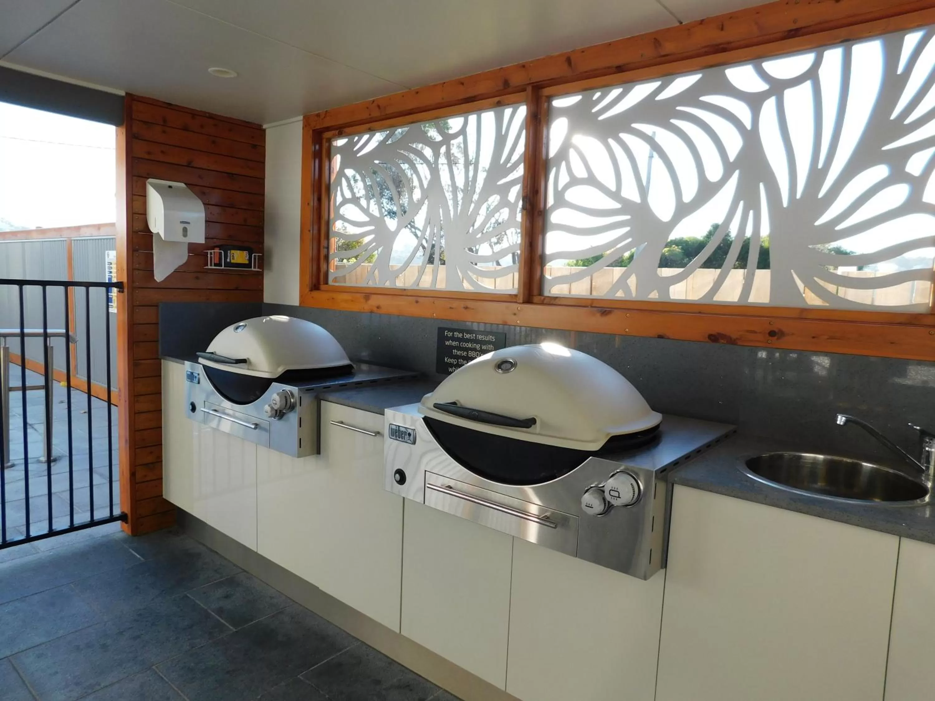 BBQ facilities in Merimbula Lake Apartments