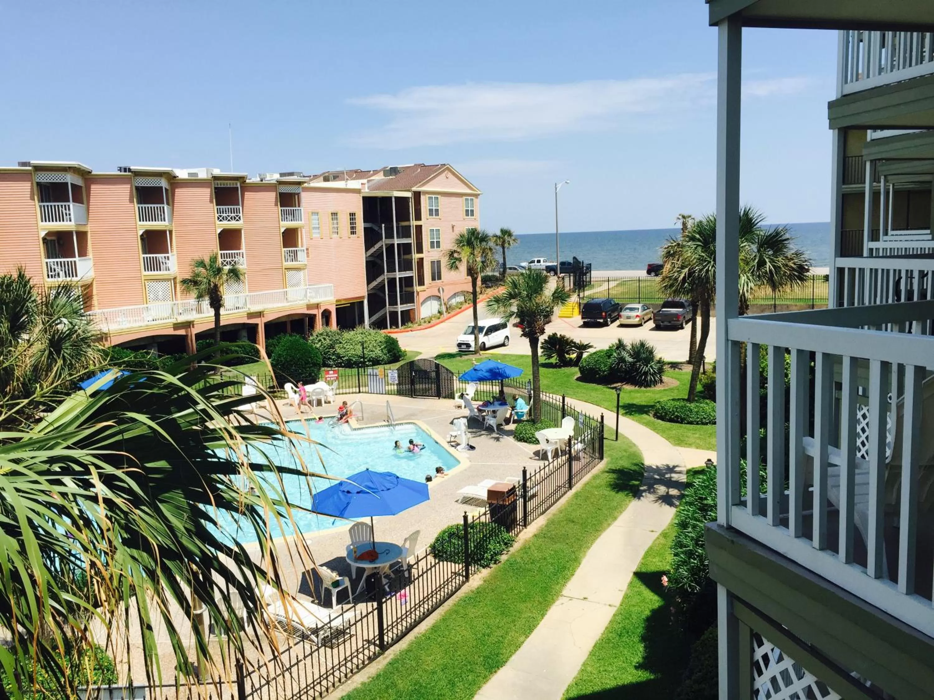 Hot Tub in The Galveston Victorian Condo