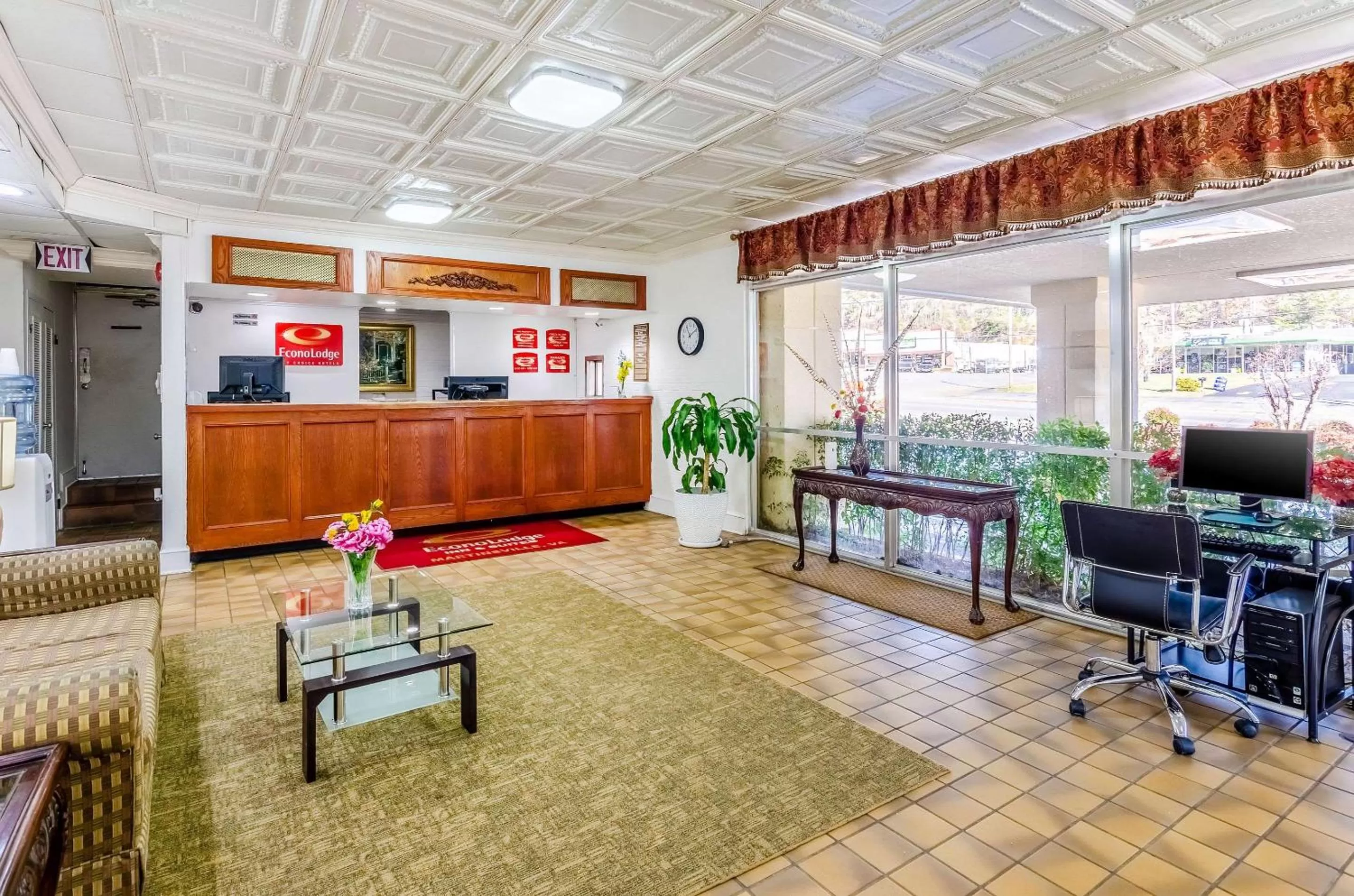 Lobby or reception in Econo Lodge Martinsville