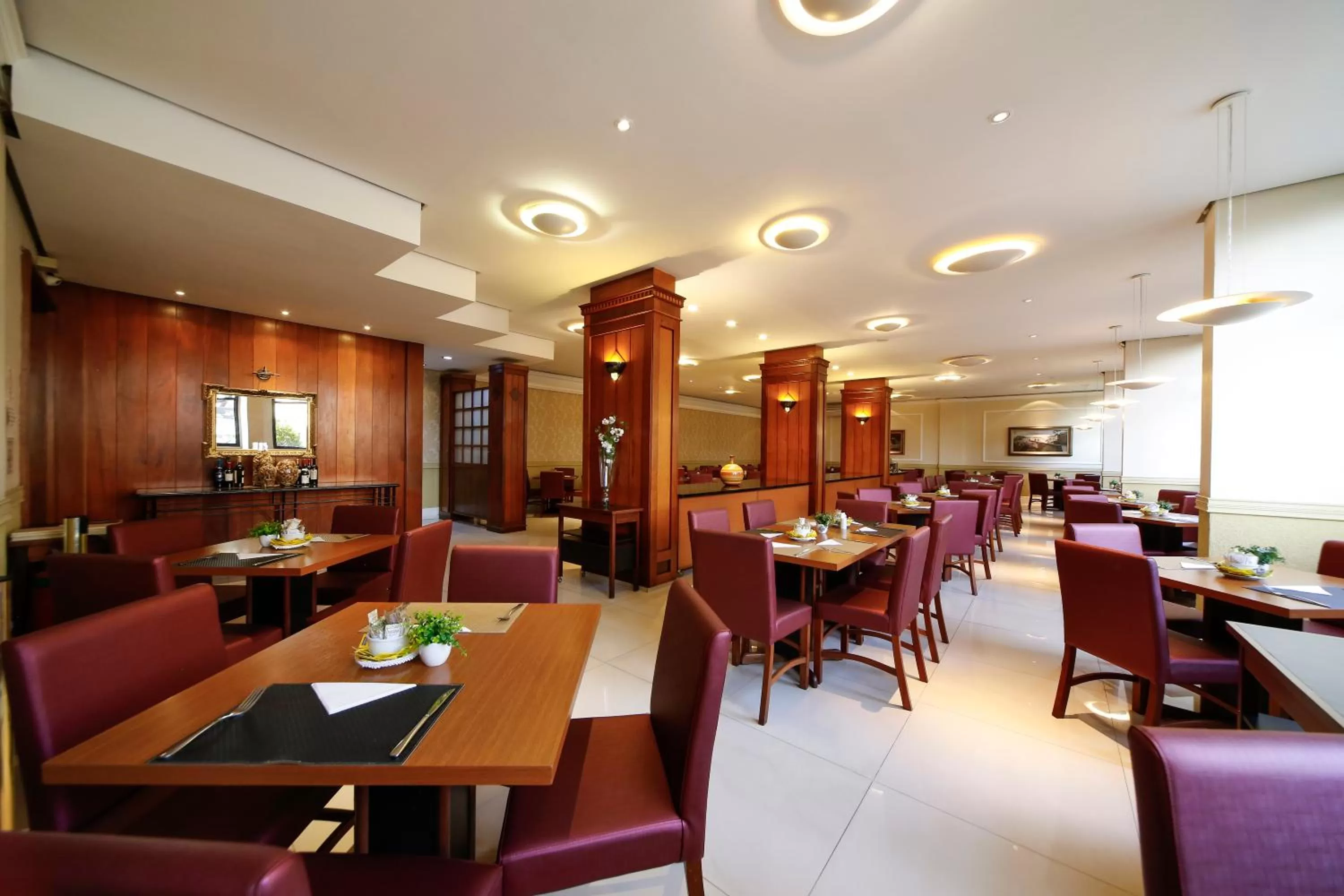 Restaurant/places to eat in Sorocaba Park Hotel by Atlantica